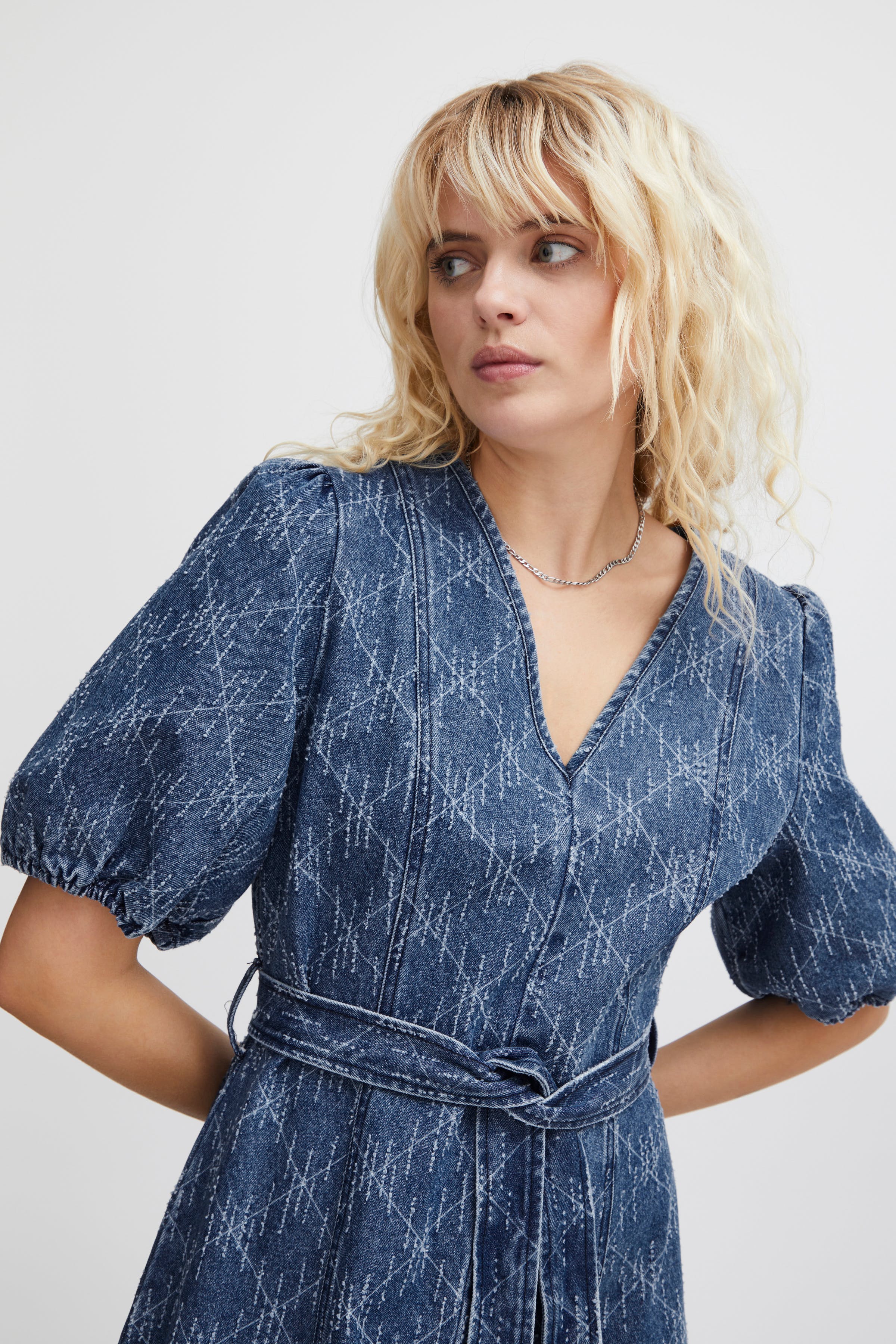 IHASKI Dress LOOKBOOK DETAIL 20120406-200339