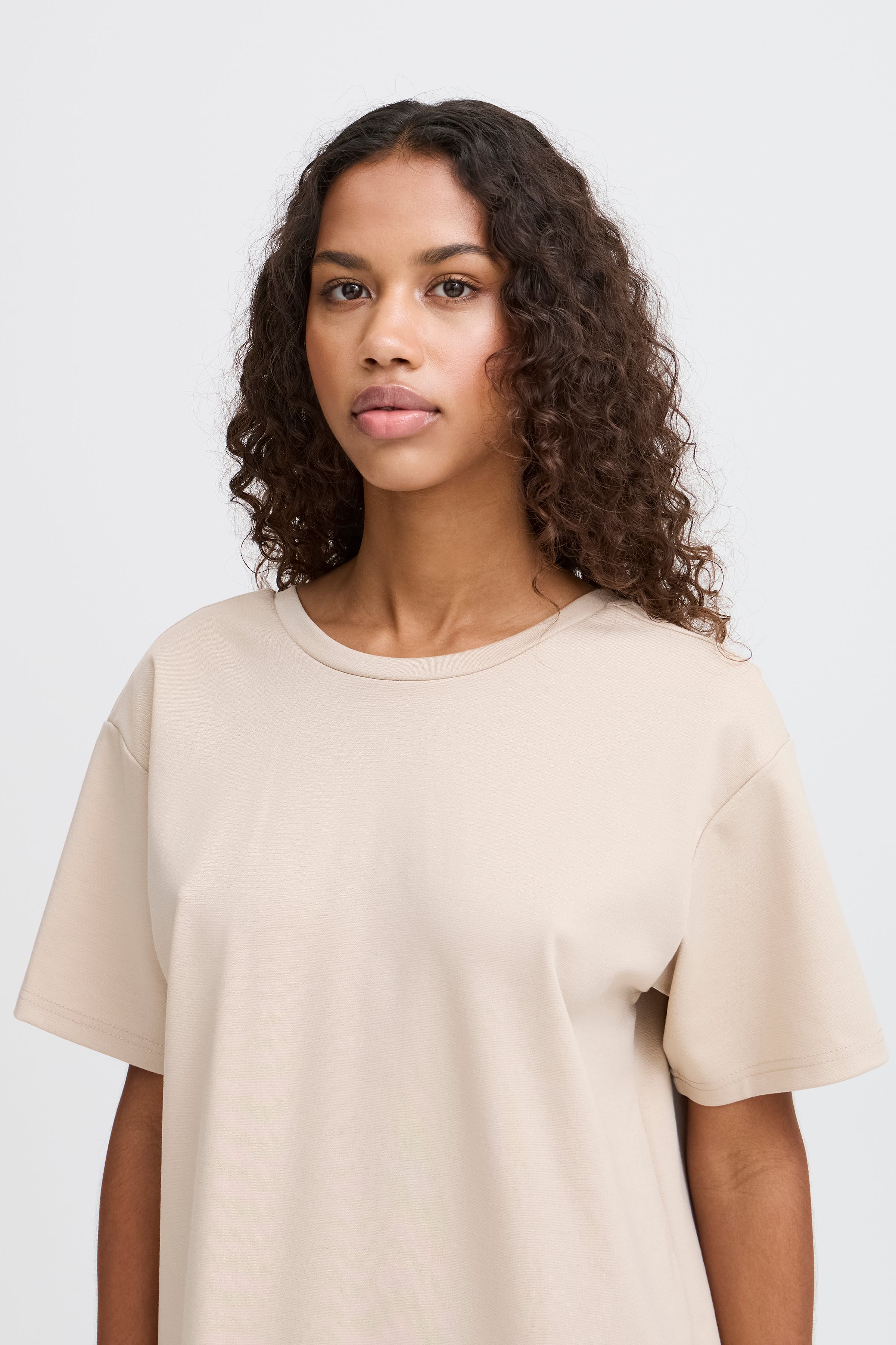 IHKALA Kleid LOOKBOOK DETAIL 20122812-151308