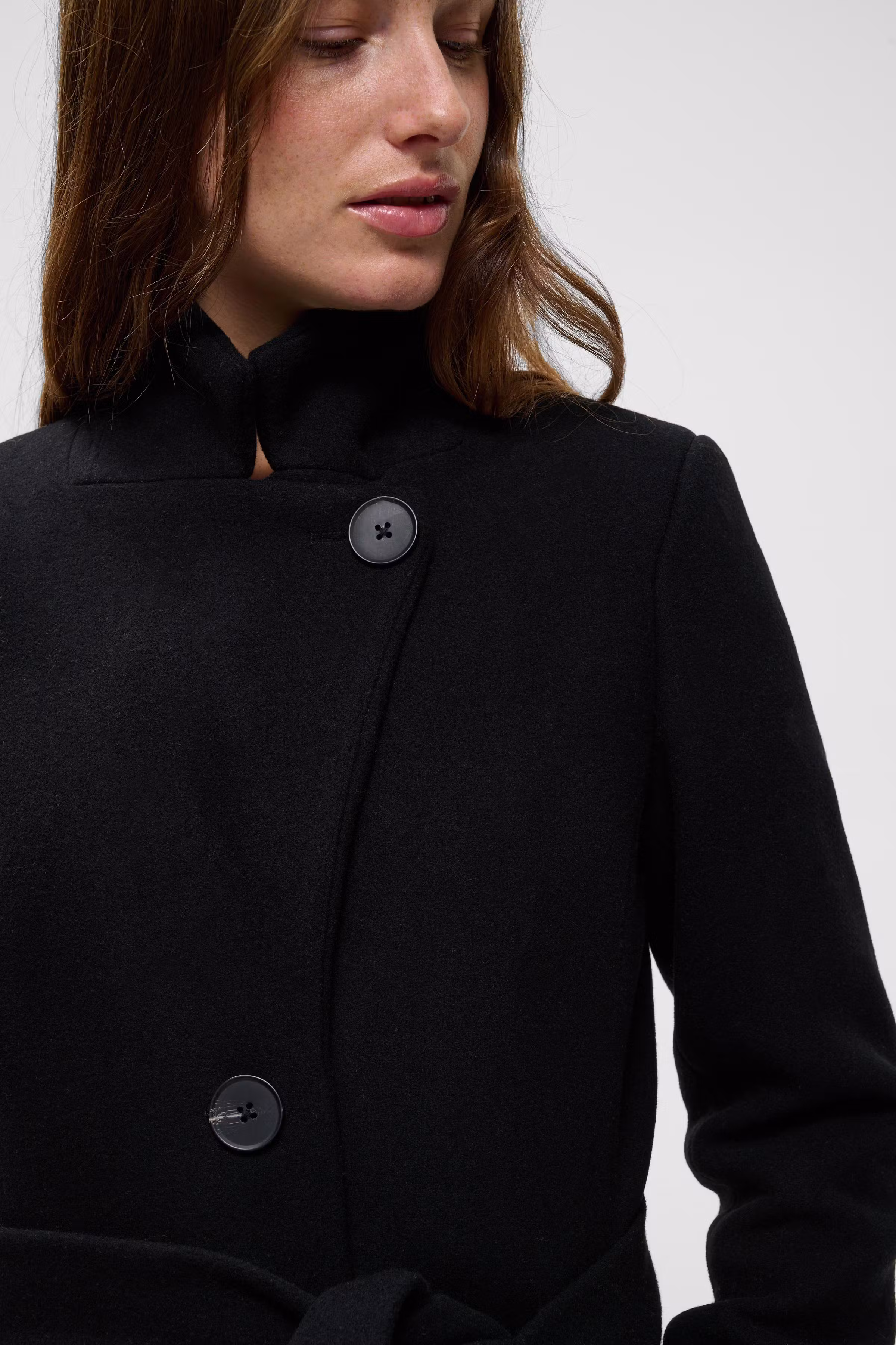 ZORAHIW Collar Mantel LOOKBOOK DETAIL 30112646-194008