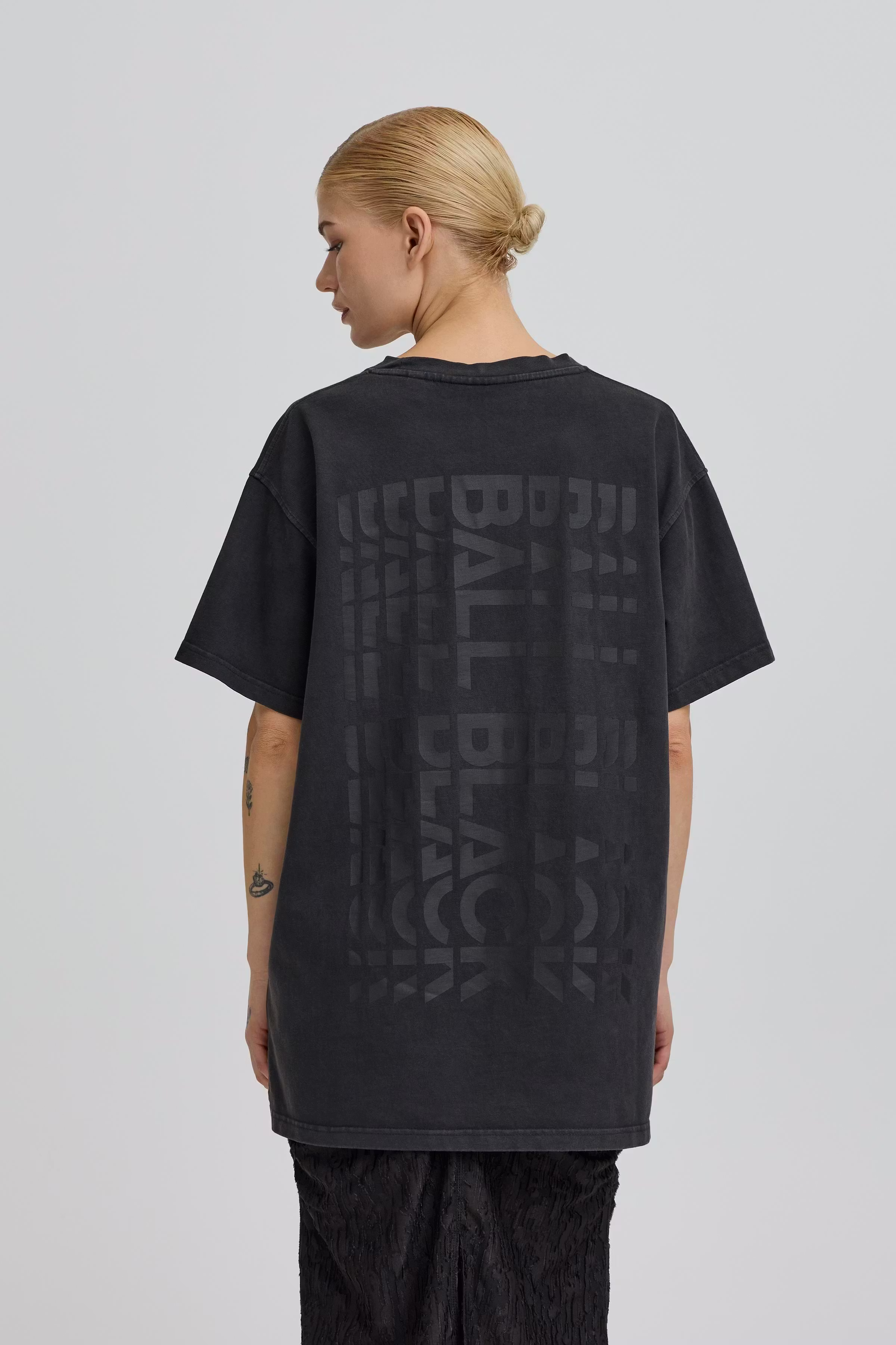 BASALVIRA T-shirt LOOKBOOK BACK 50408152-193911