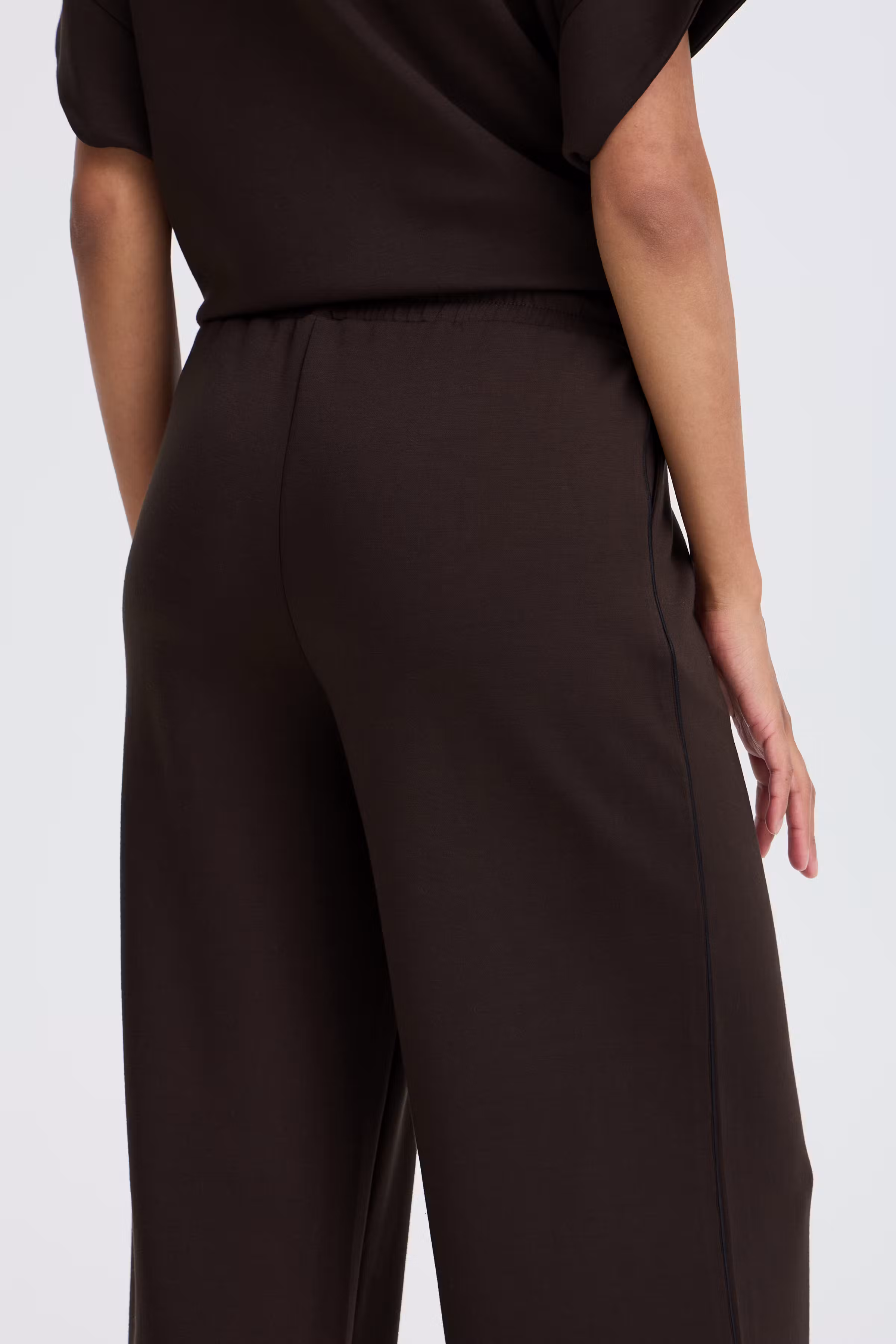 BYPUSTI Trousers LOOKBOOK DETAIL 20819667-191016