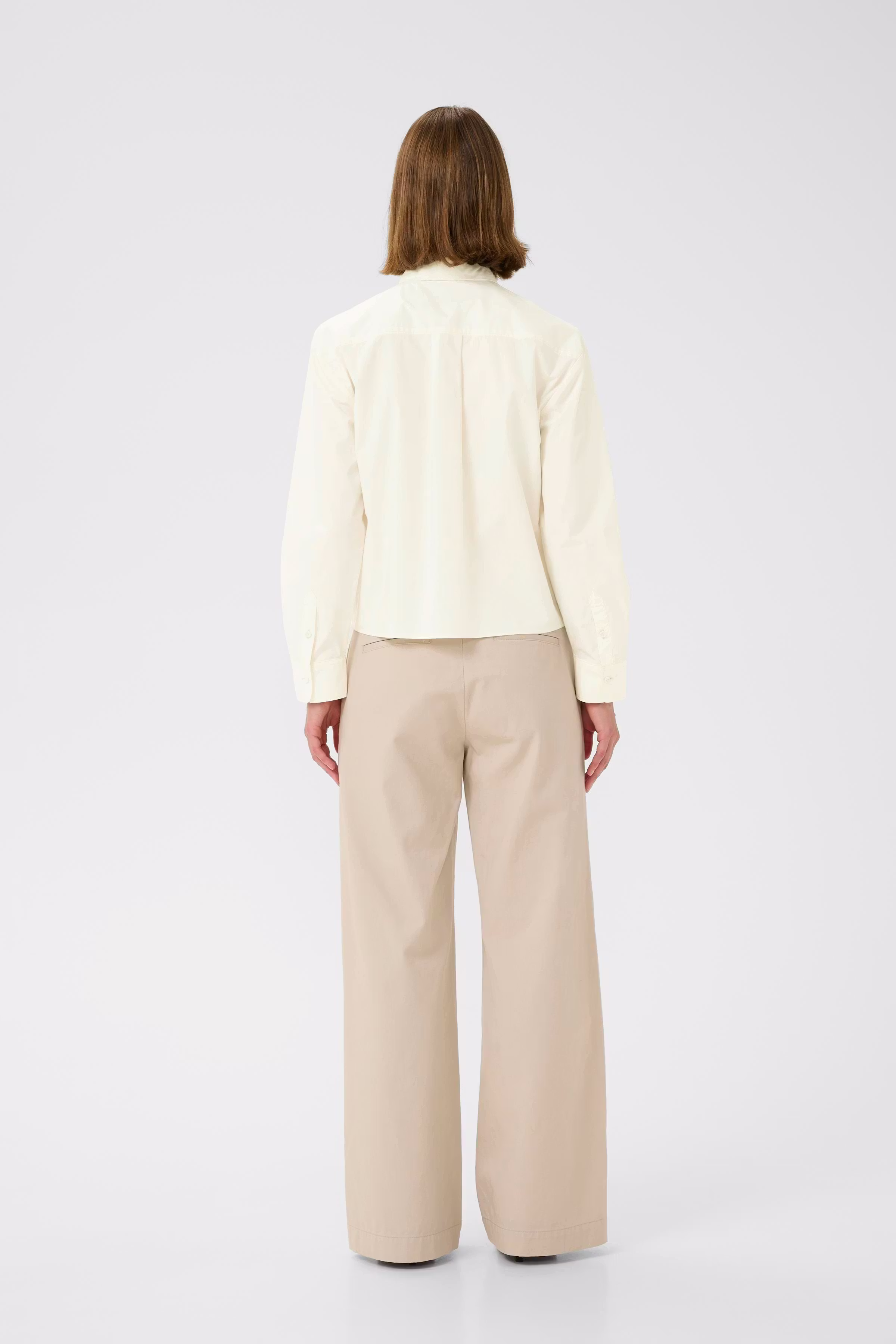 AimeeIW Cropped Skjorta LOOKBOOK BACK 30110877-110701
