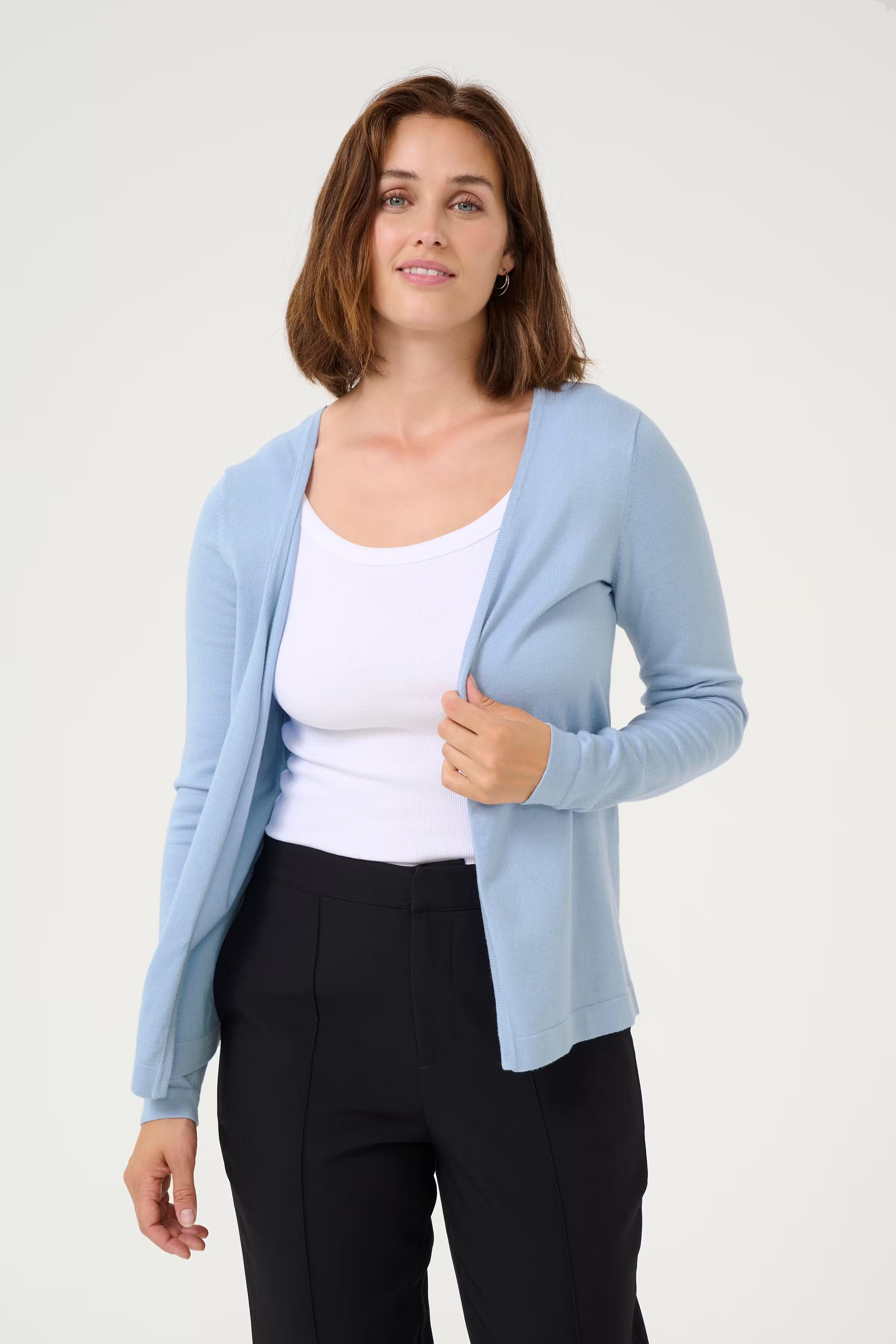 KAfenia Cardigan LOOKBOOK FRONT 10551503-164016