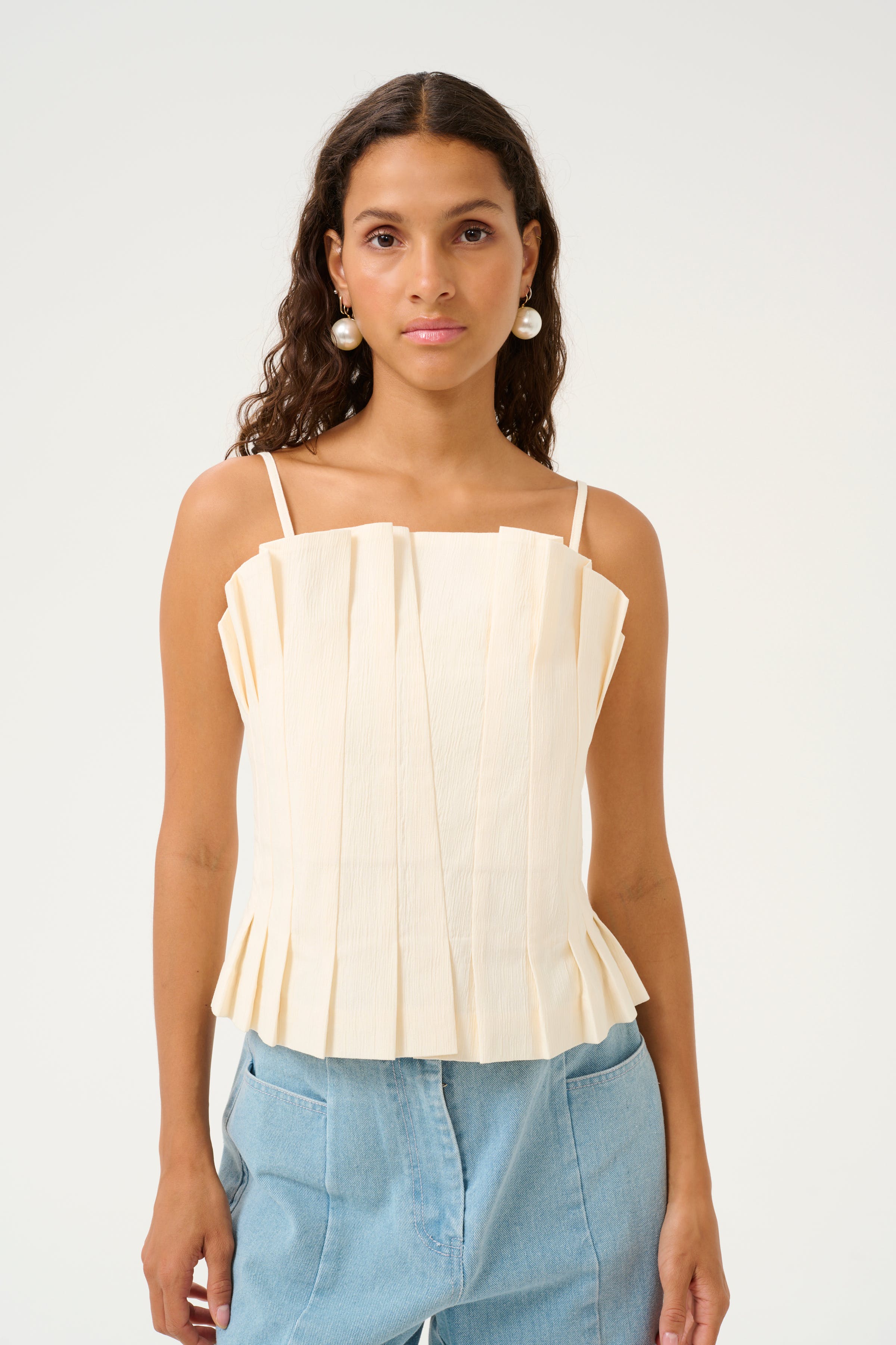 KBVilje Top LOOKBOOK FRONT 10105492-110103