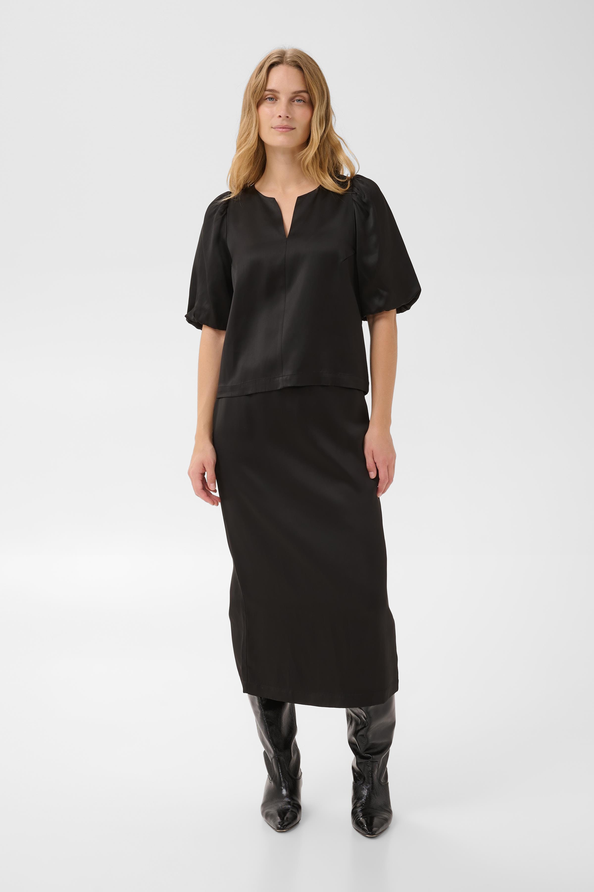 DunjaPW Blus LOOKBOOK FRONT 30311006-194008