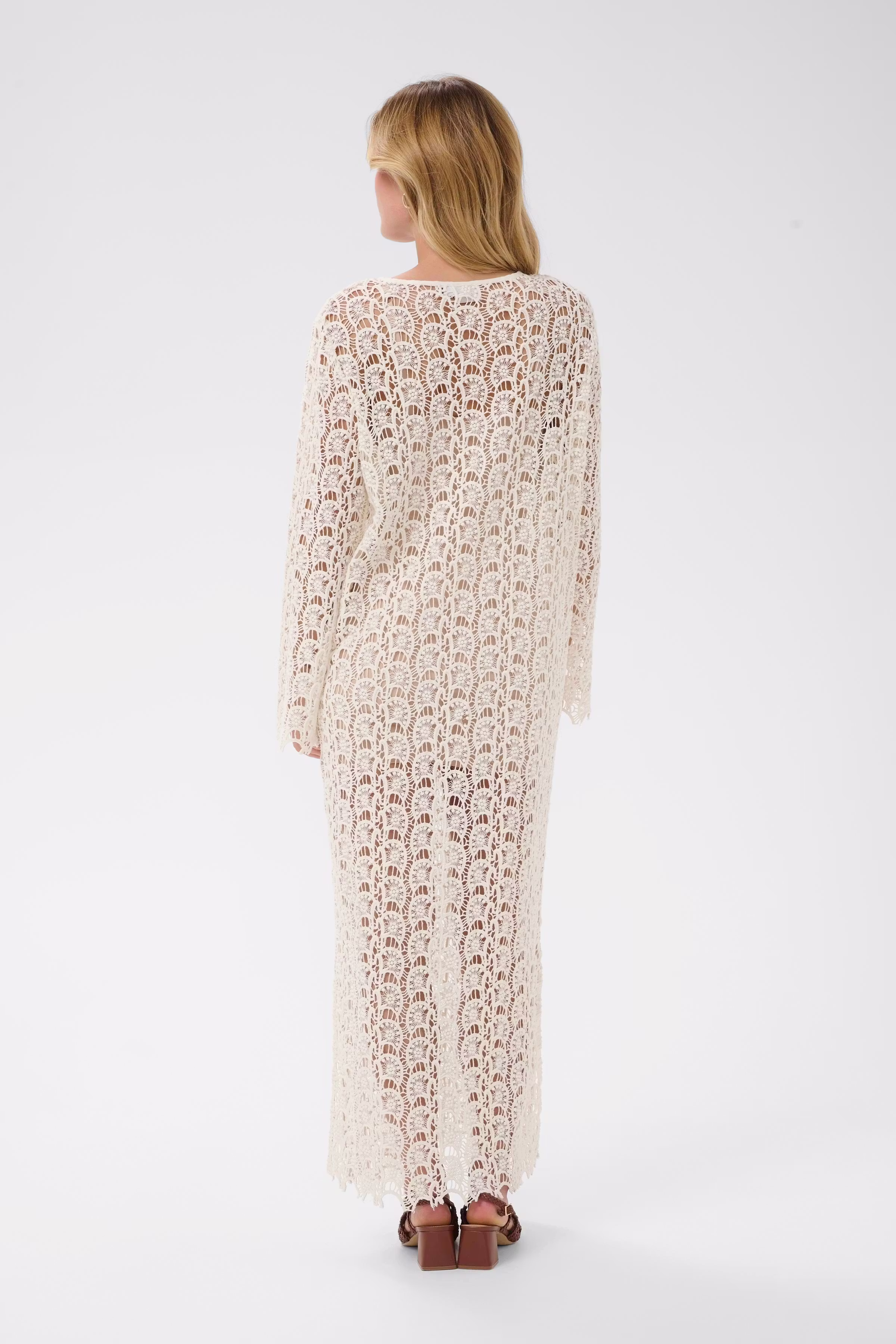 PaolaSZ Kleid LOOKBOOK BACK 30514934-110605