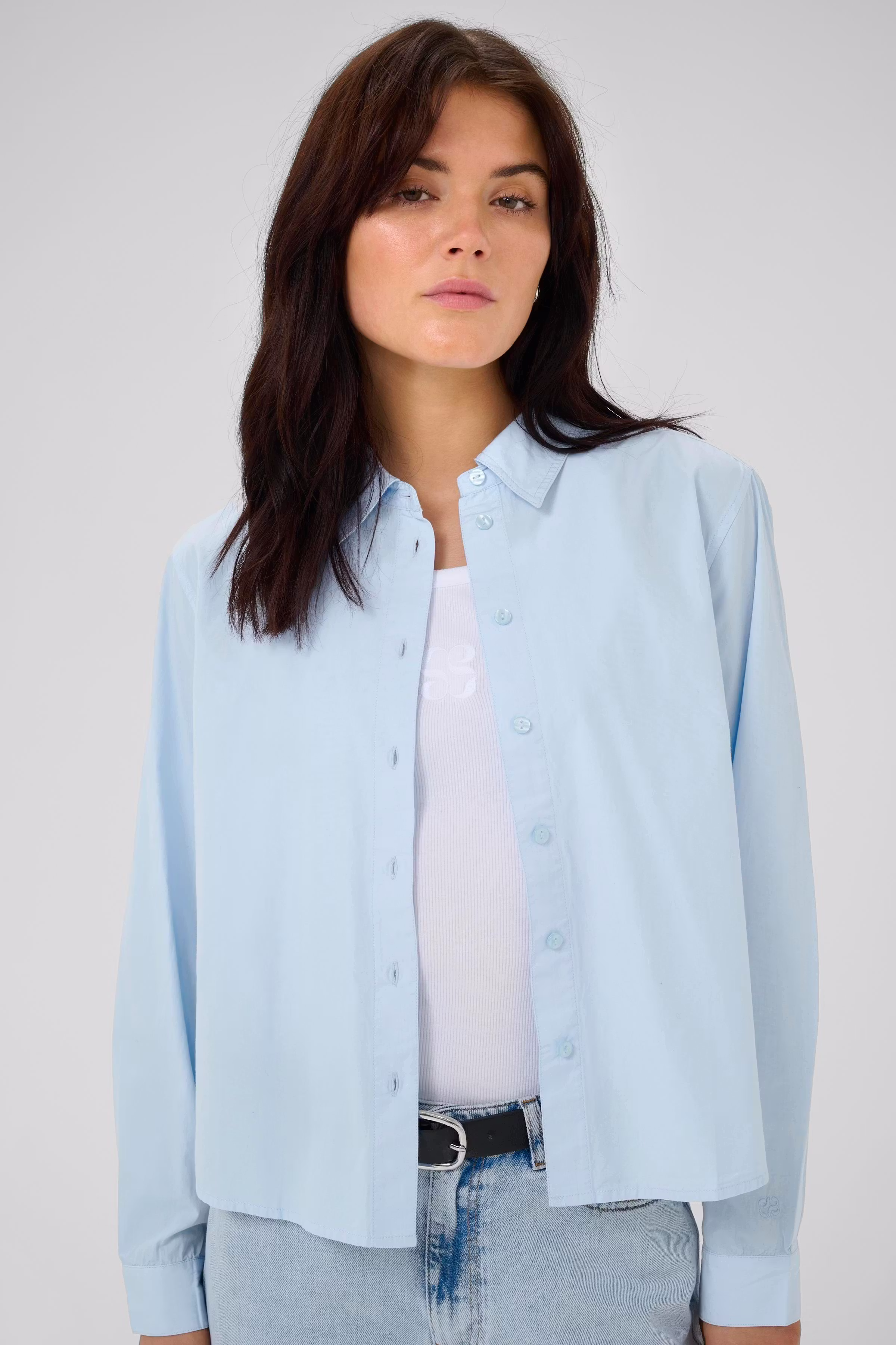 02 THE SHIRT LOOKBOOK DETAIL 10705194-144115