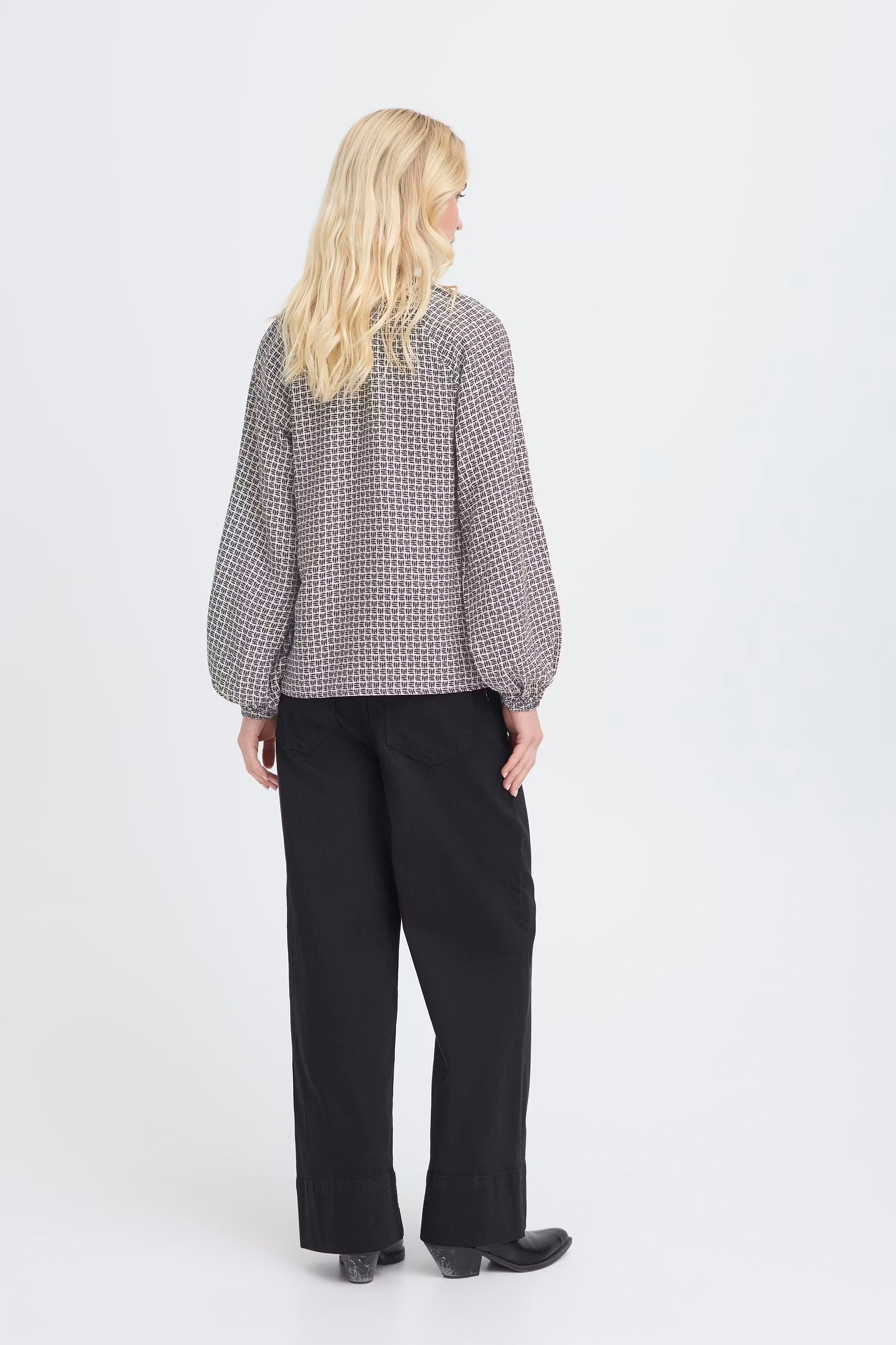 BYIKAIA Bluse LOOKBOOK BACK 20818180-900002186