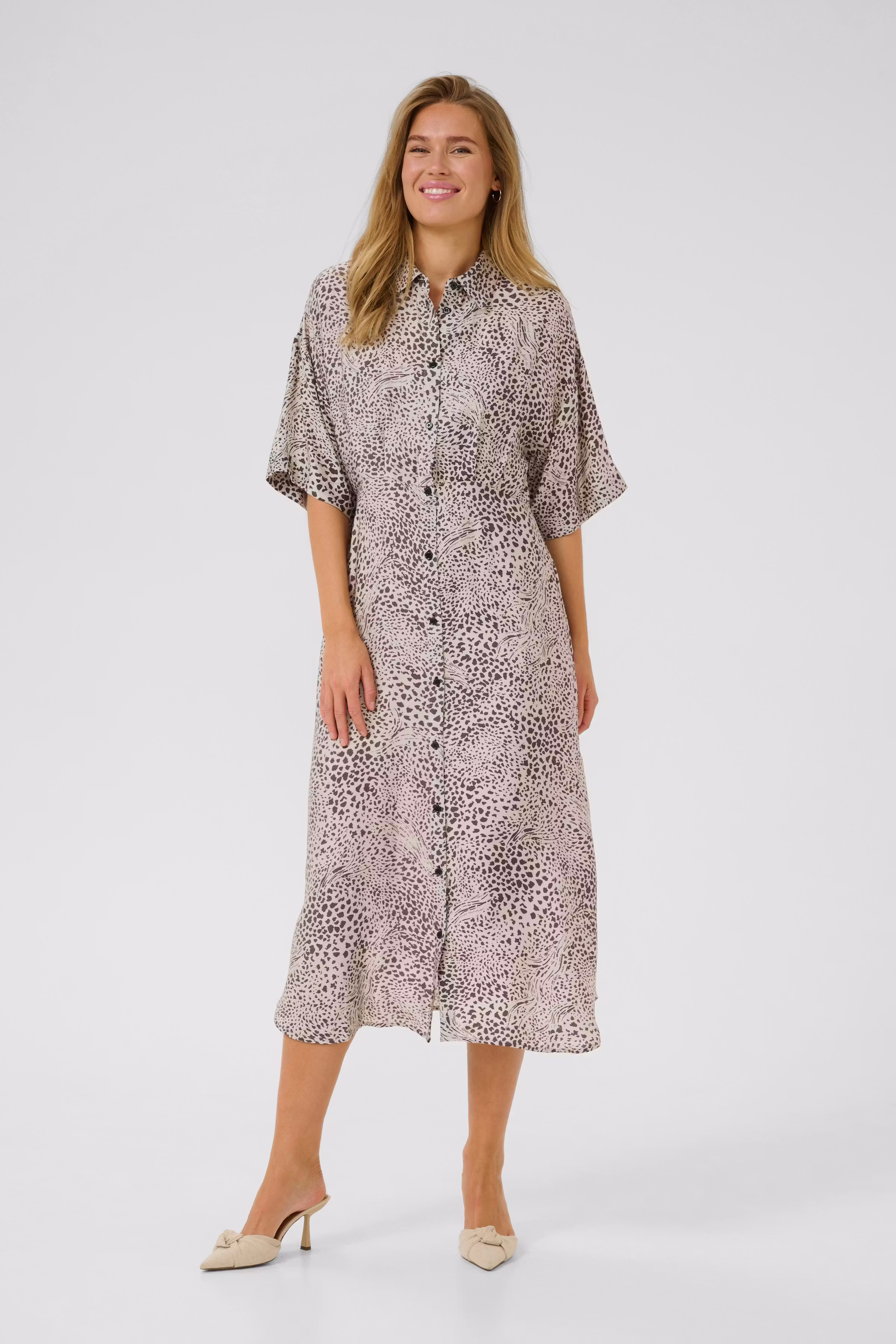 KAdebra Kjole LOOKBOOK FRONT 10509874-107403