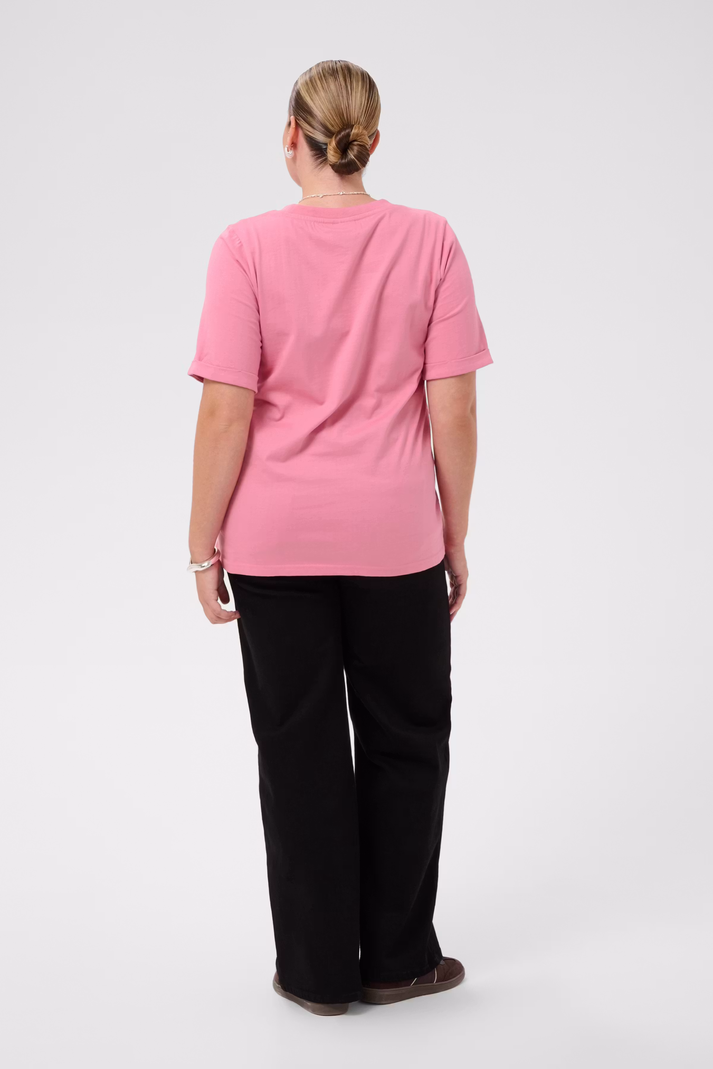 KCart T-shirt LOOKBOOK BACK 10583546-110025
