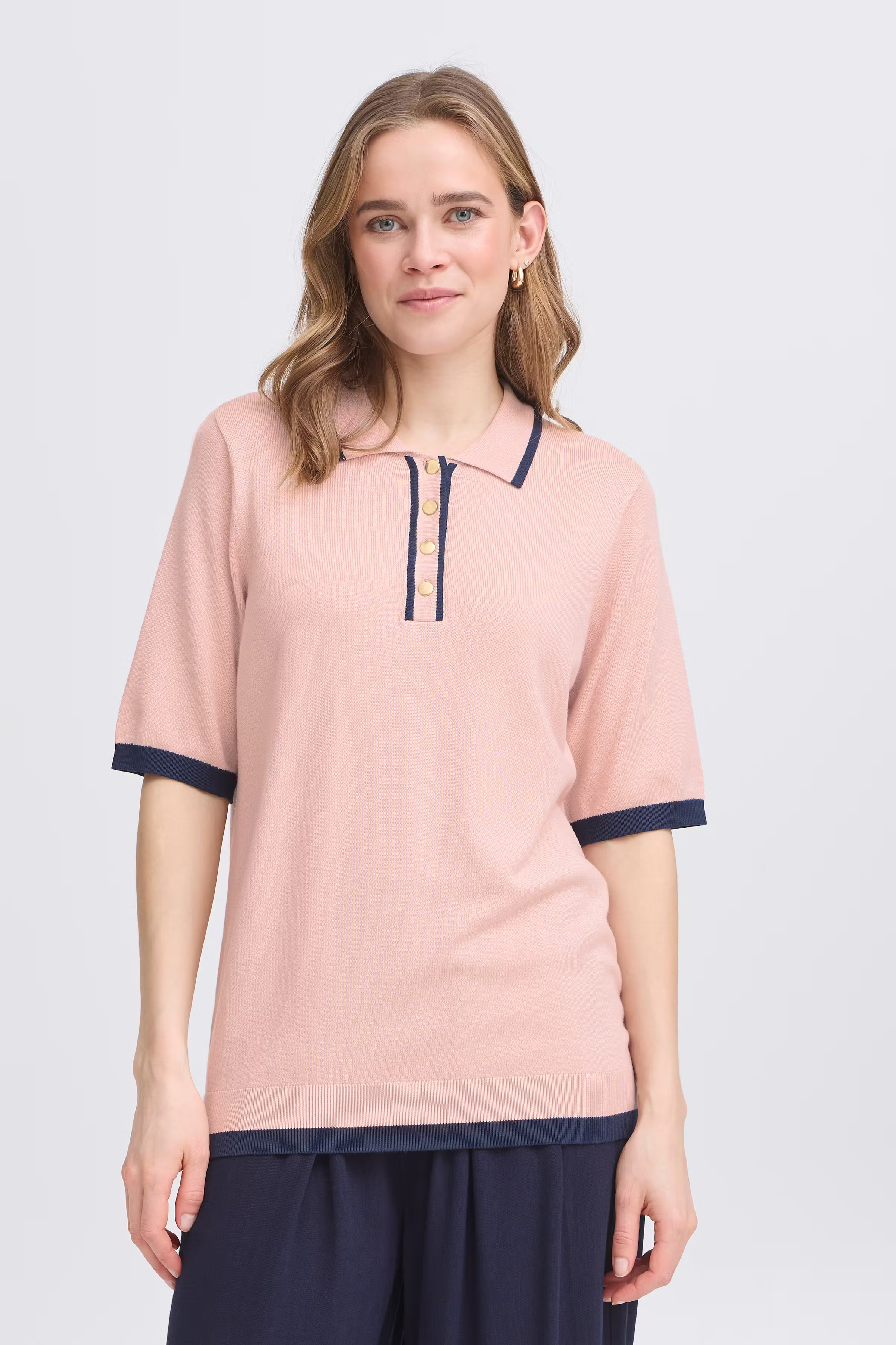 FRCONTRAST Pullover LOOKBOOK FRONT 20616244-141506