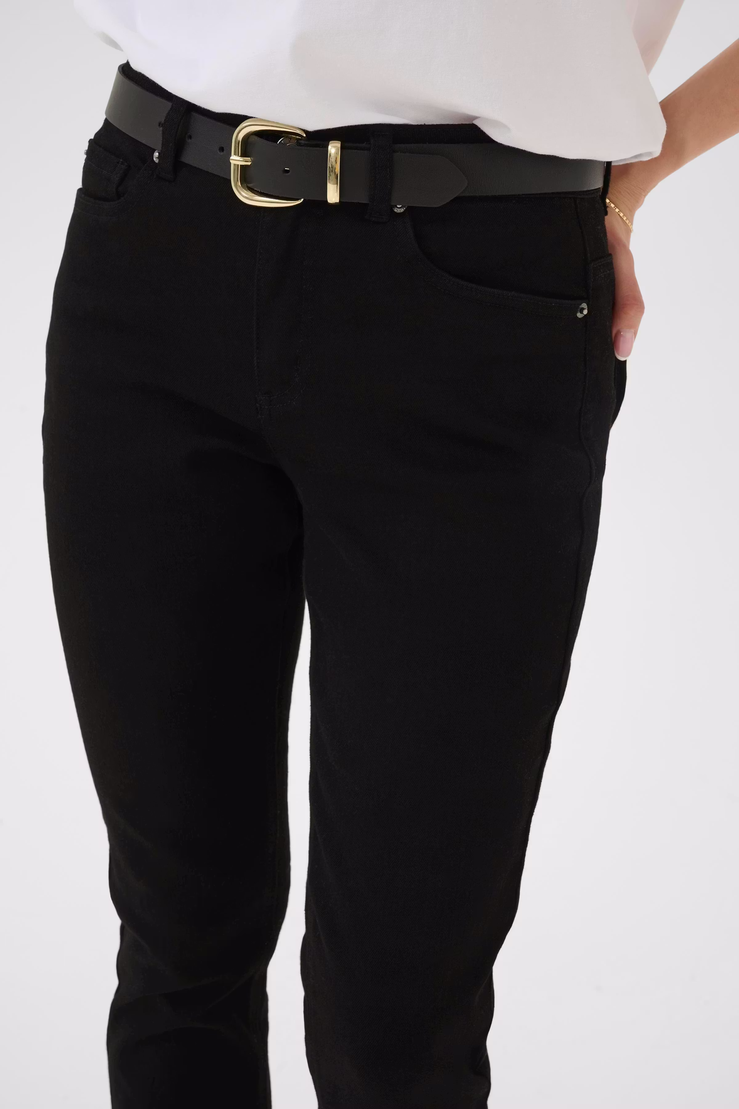 KAriver Jeans LOOKBOOK DETAIL 10511088-100121