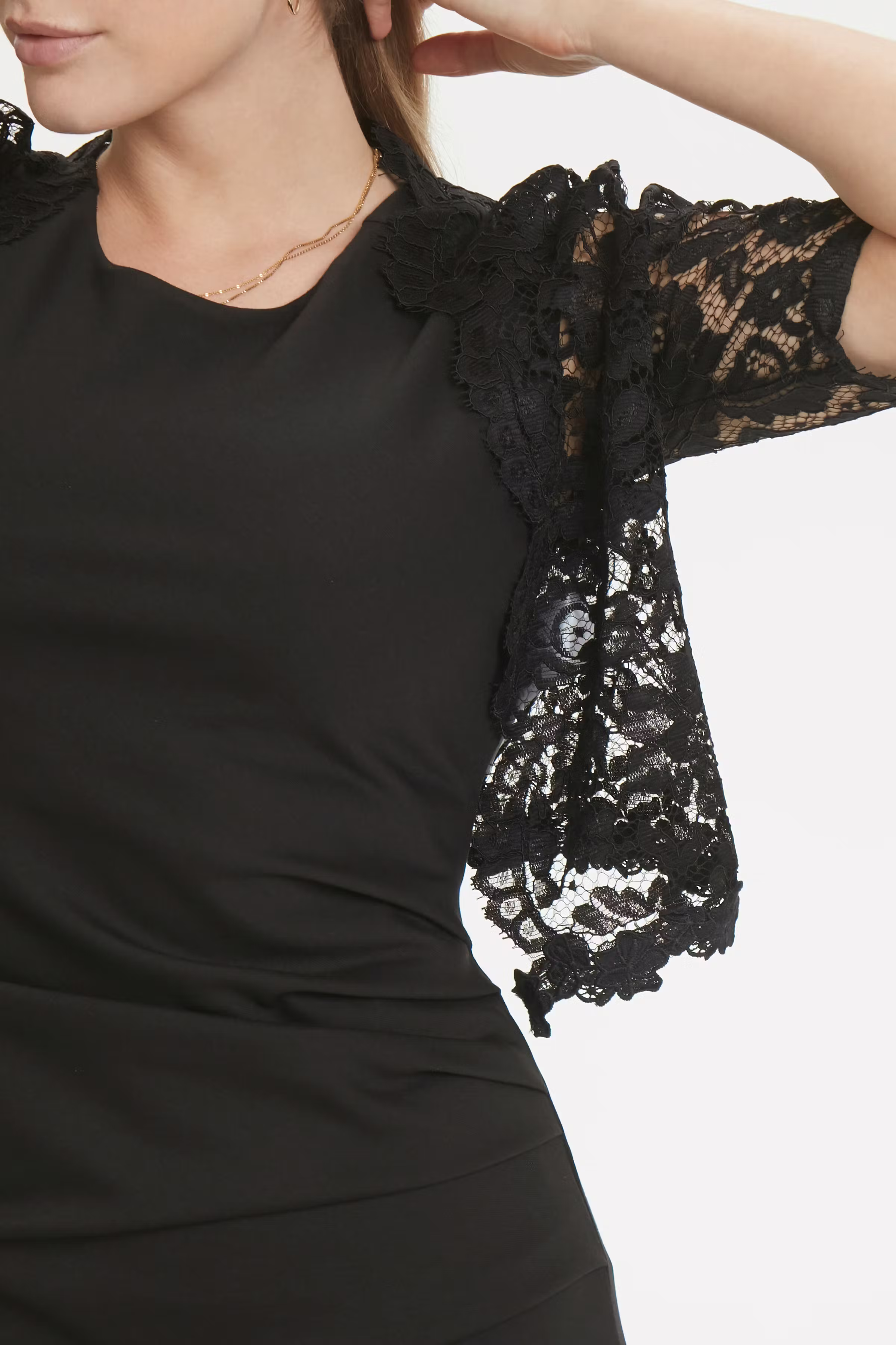 Bolero LOOKBOOK DETAIL 10550563-50600