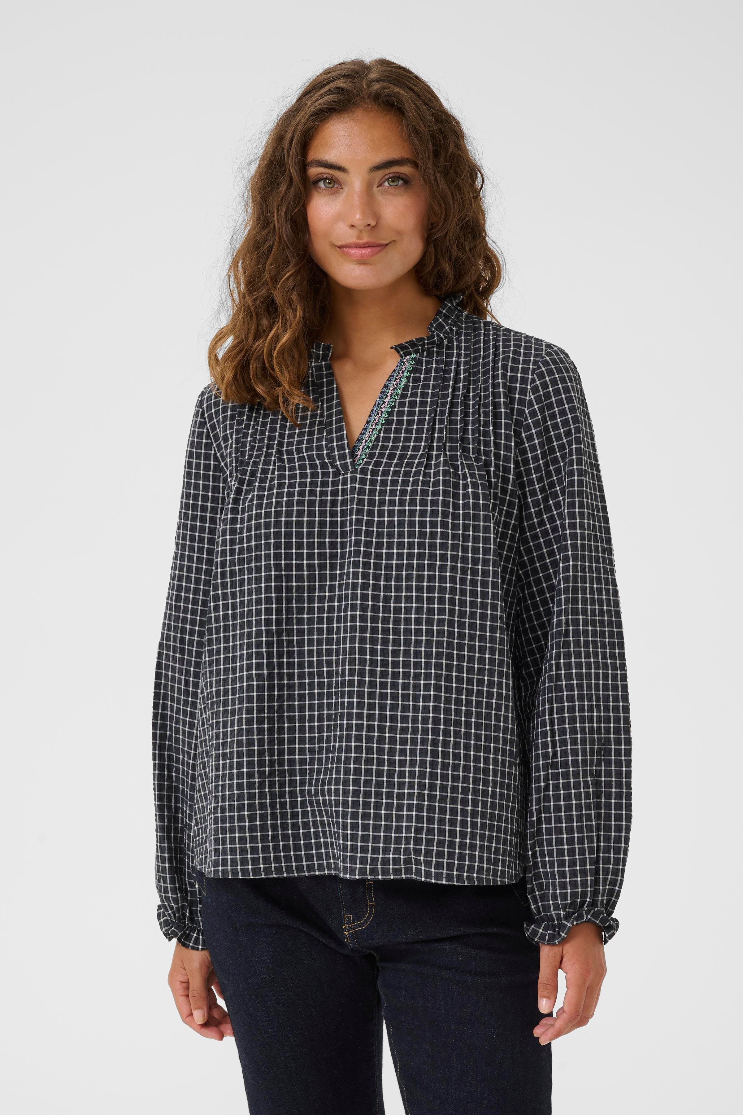 CUkalia Blus LOOKBOOK FRONT 50113200-109486