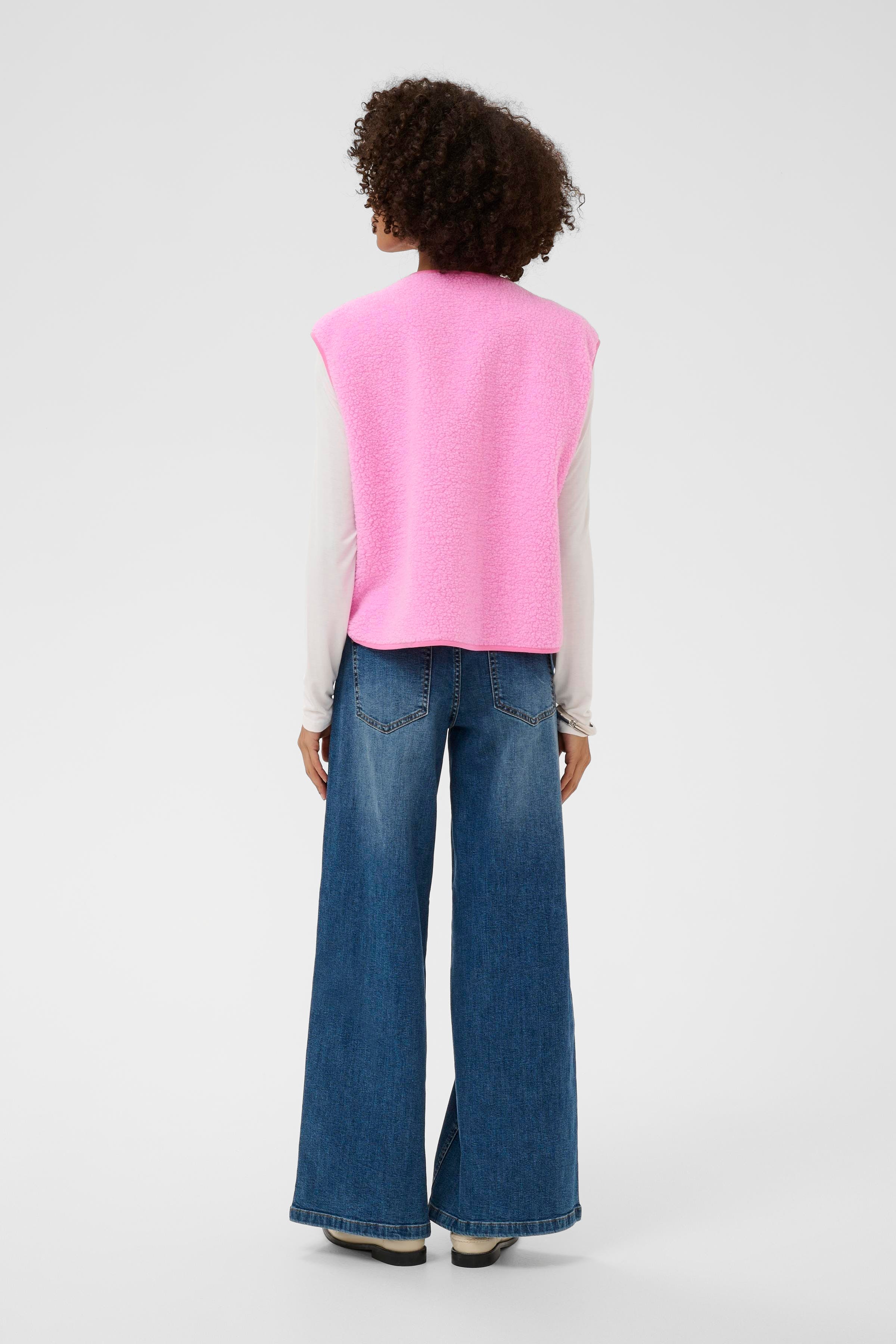 CUcatina teddy weste LOOKBOOK BACK 50112701-152215