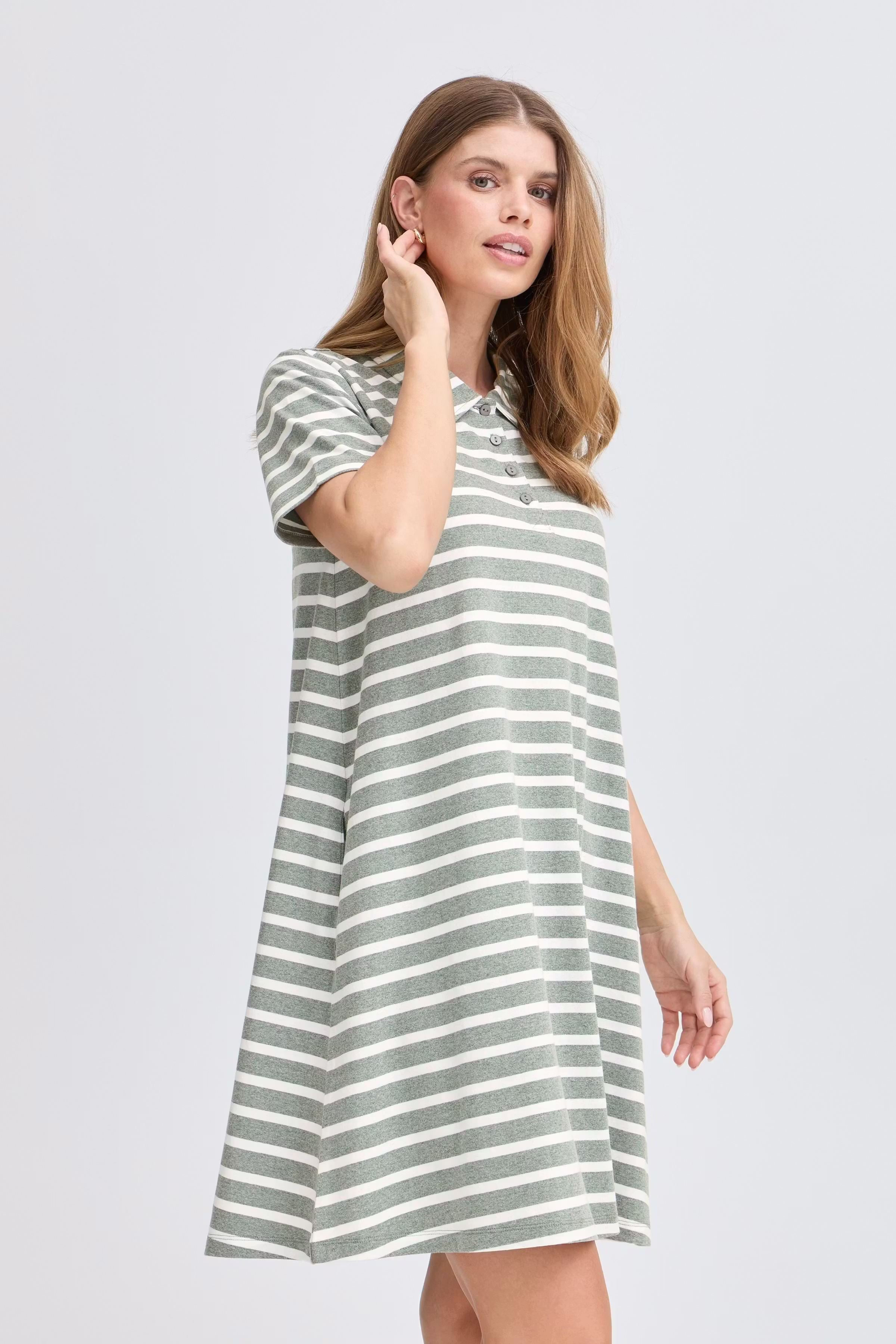 FRSAMMA Kleid LOOKBOOK FRONT 20615793-204748