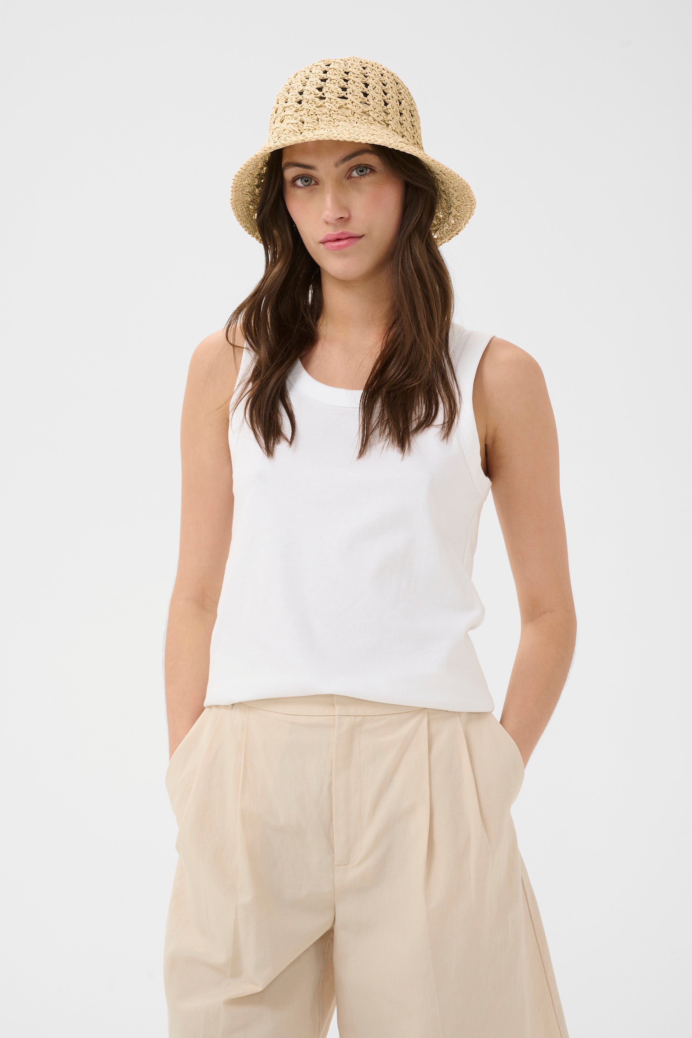 BeintaPW LOOKBOOK FRONT 30310601-305070