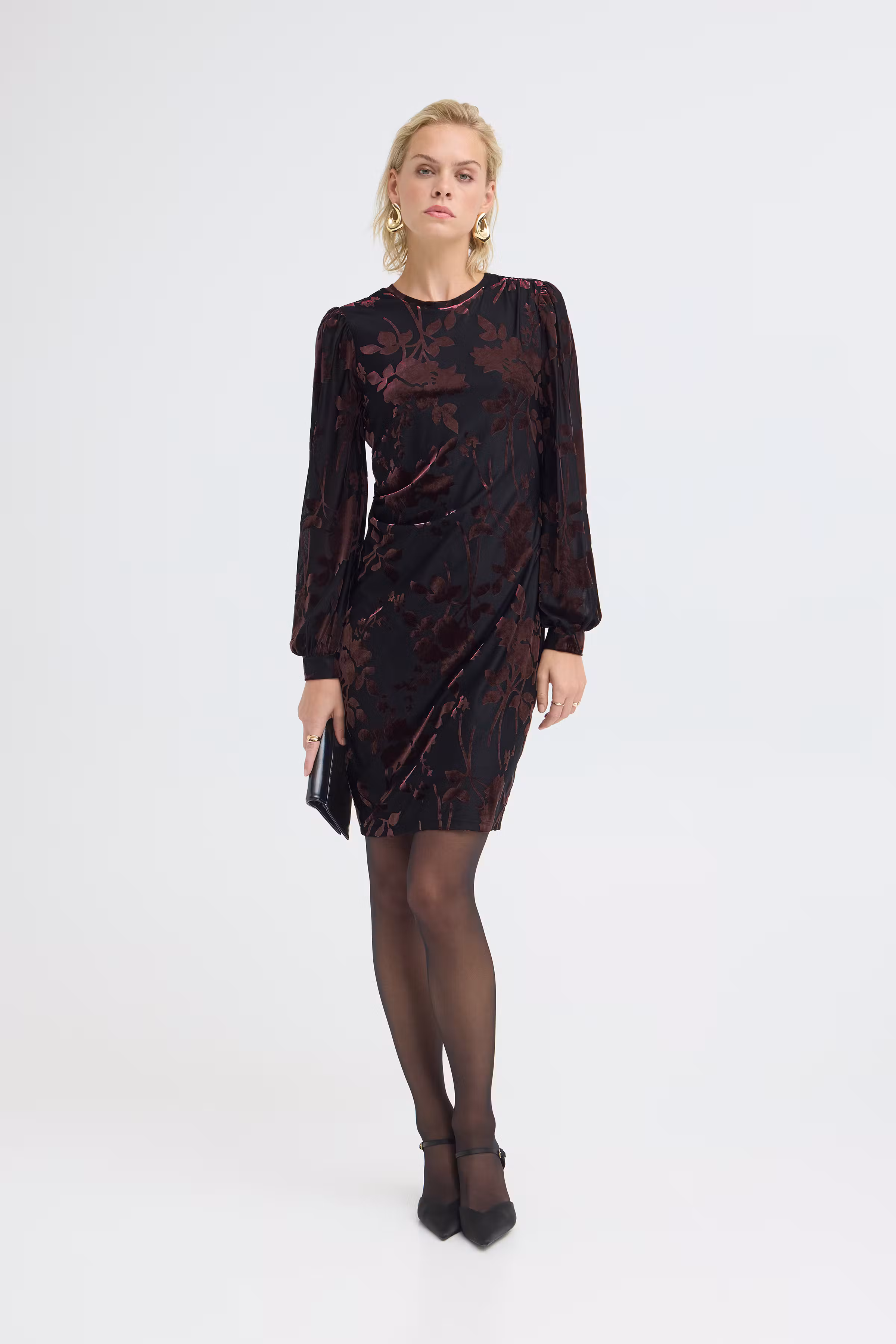 PZFELINA Kjole LOOKBOOK FRONT 50210795-193911