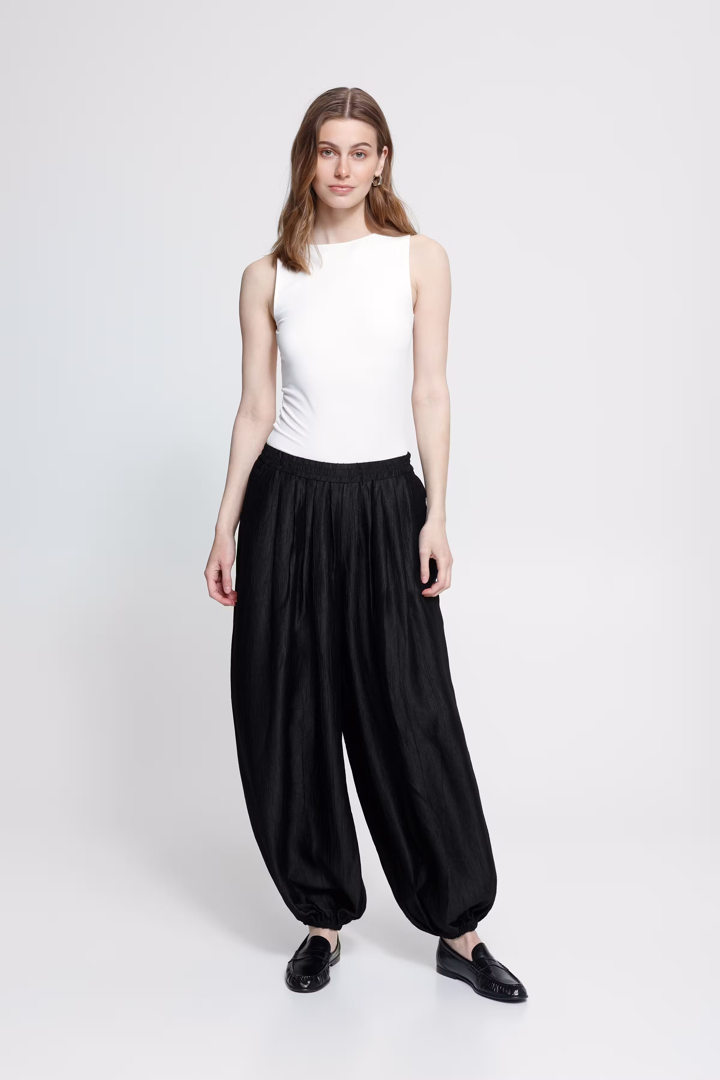 IHBALLOON Bukser LOOKBOOK FRONT 20126506-194008