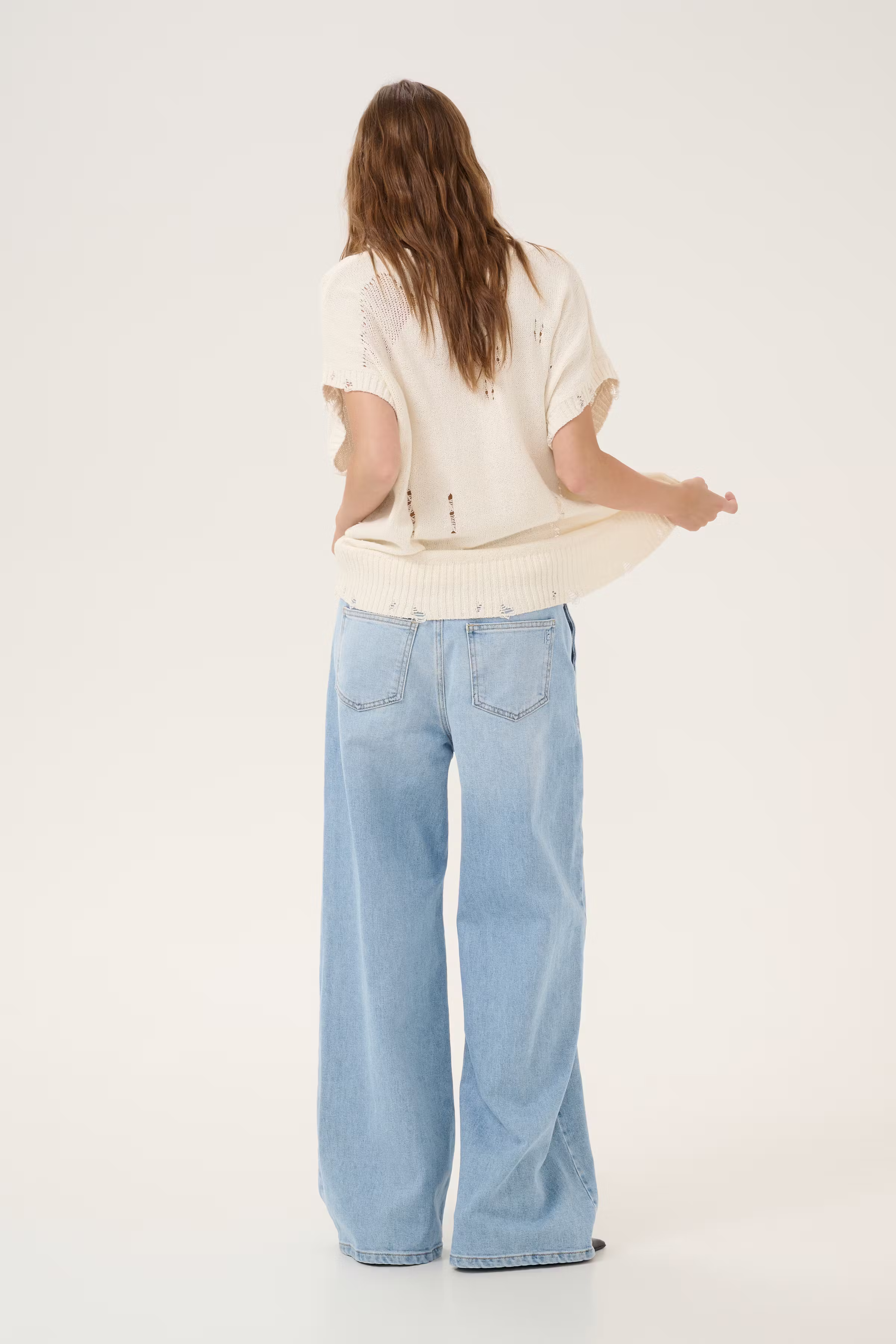 TusaMW Wide jeans LOOKBOOK BACK 10704626-100045