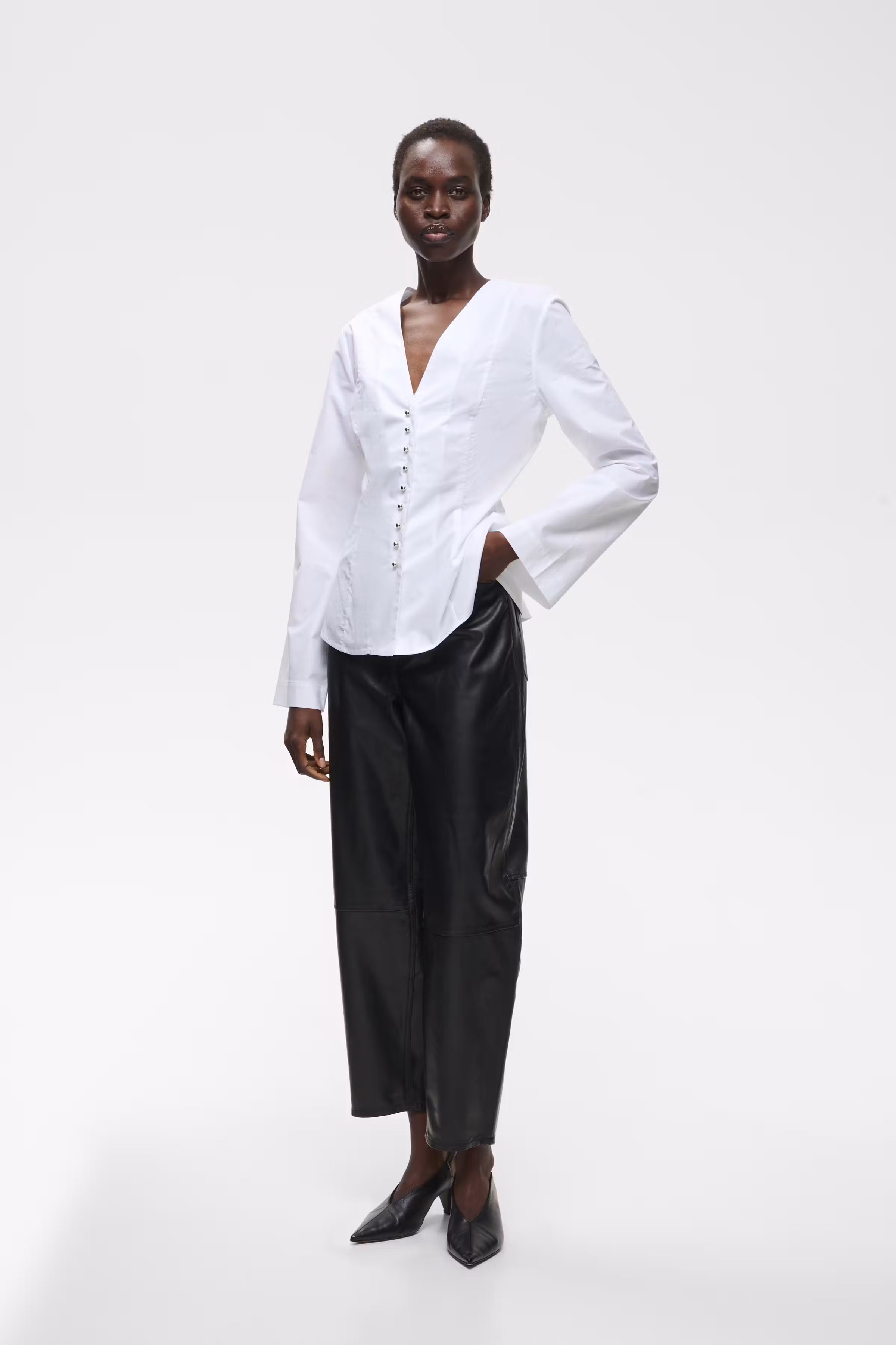 OLSENIW Skjorte LOOKBOOK FRONT 30113022-300001