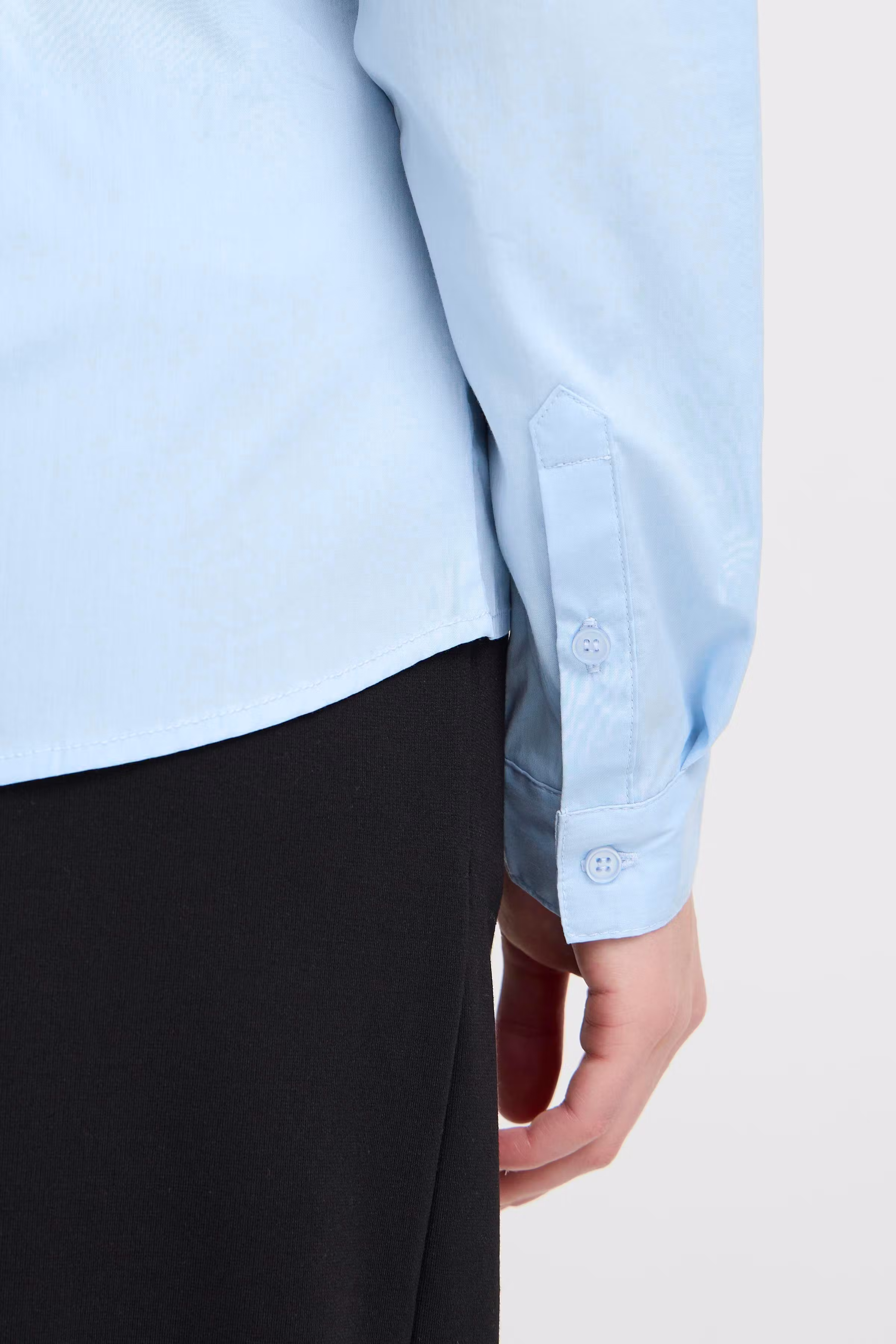 IHDIMA Shirt LOOKBOOK DETAIL 102533-144115