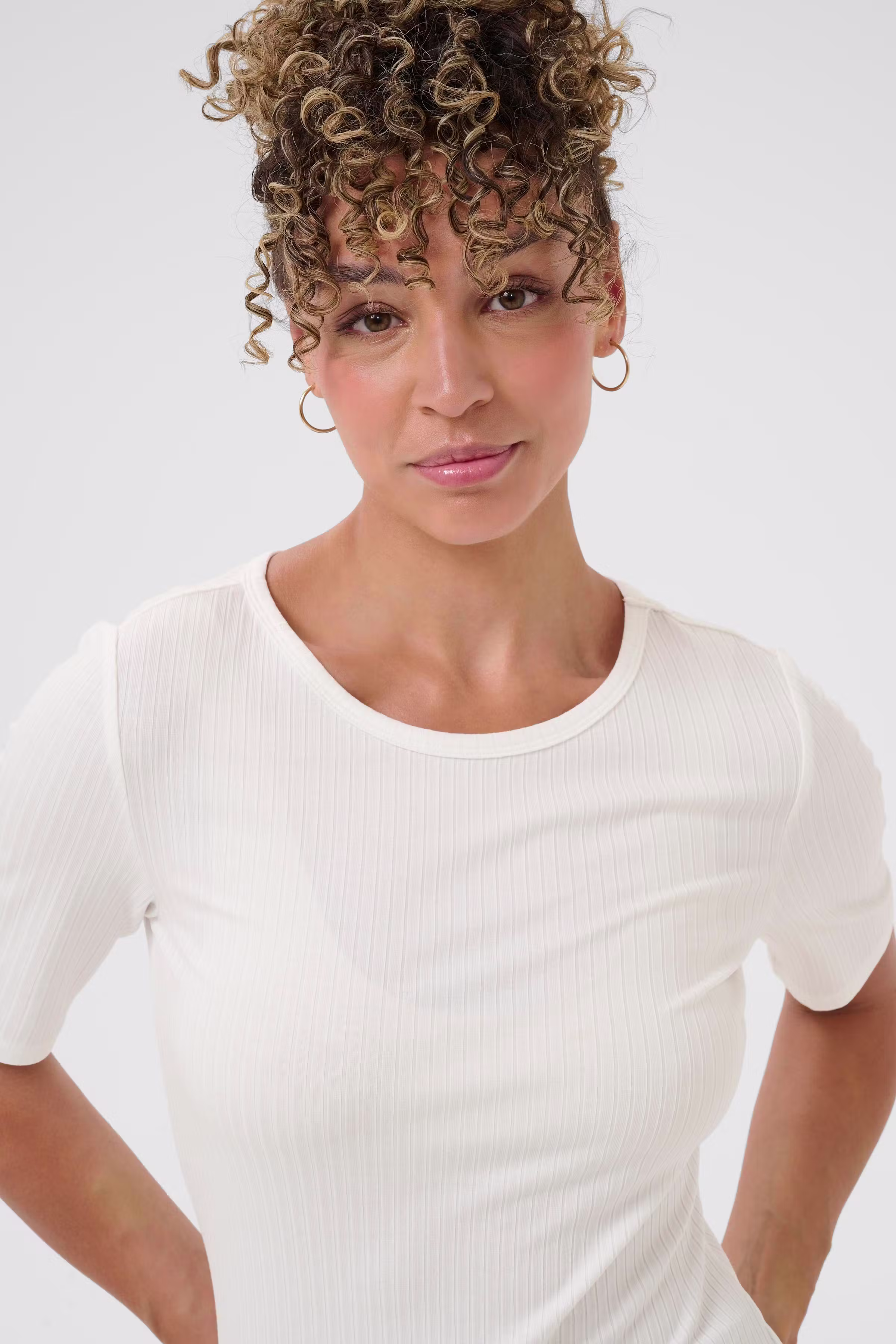 LCJustine T-shirt LOOKBOOK DETAIL 10651030-110602
