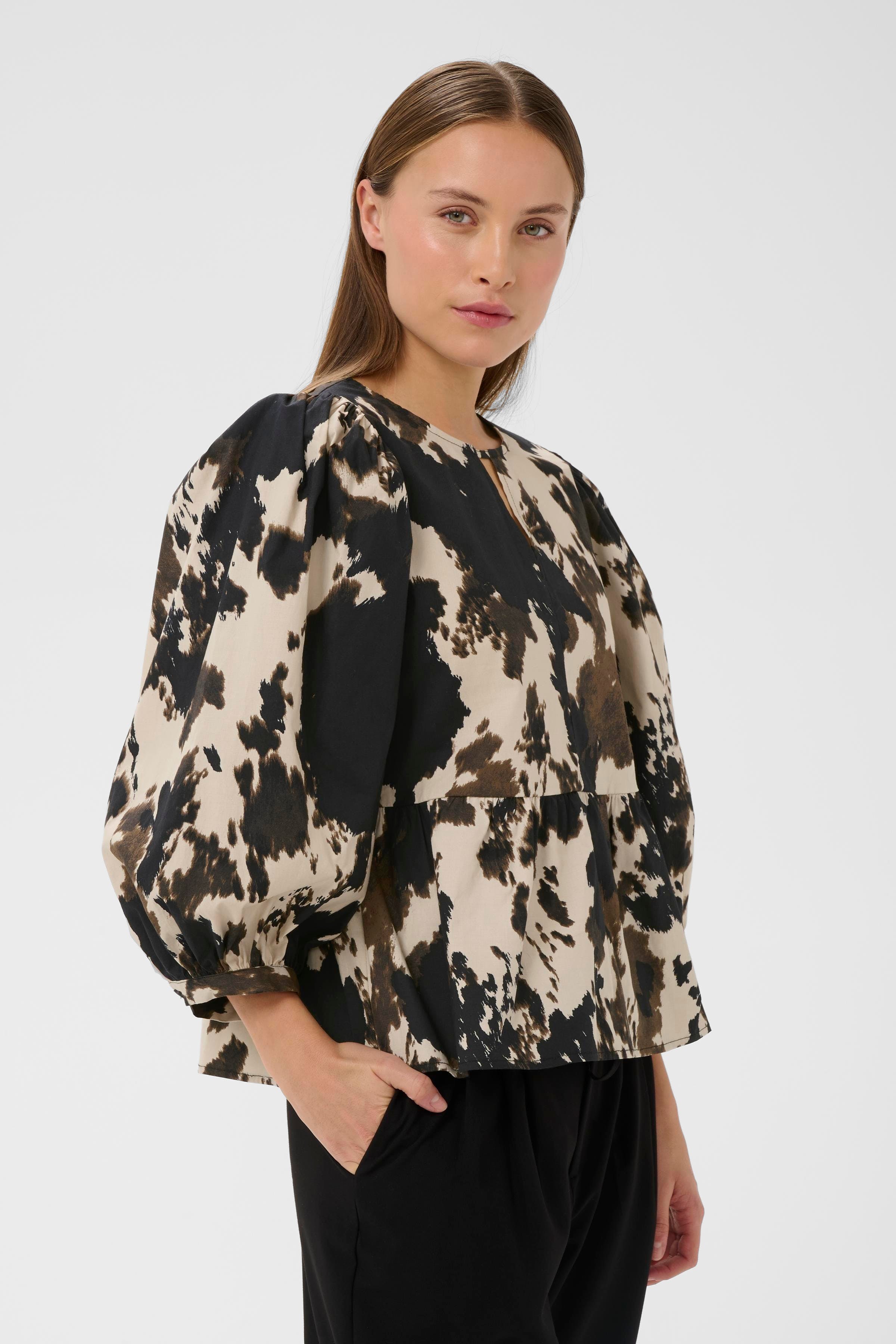 KBBabeth Bluse LOOKBOOK FRONT 10105614-108421