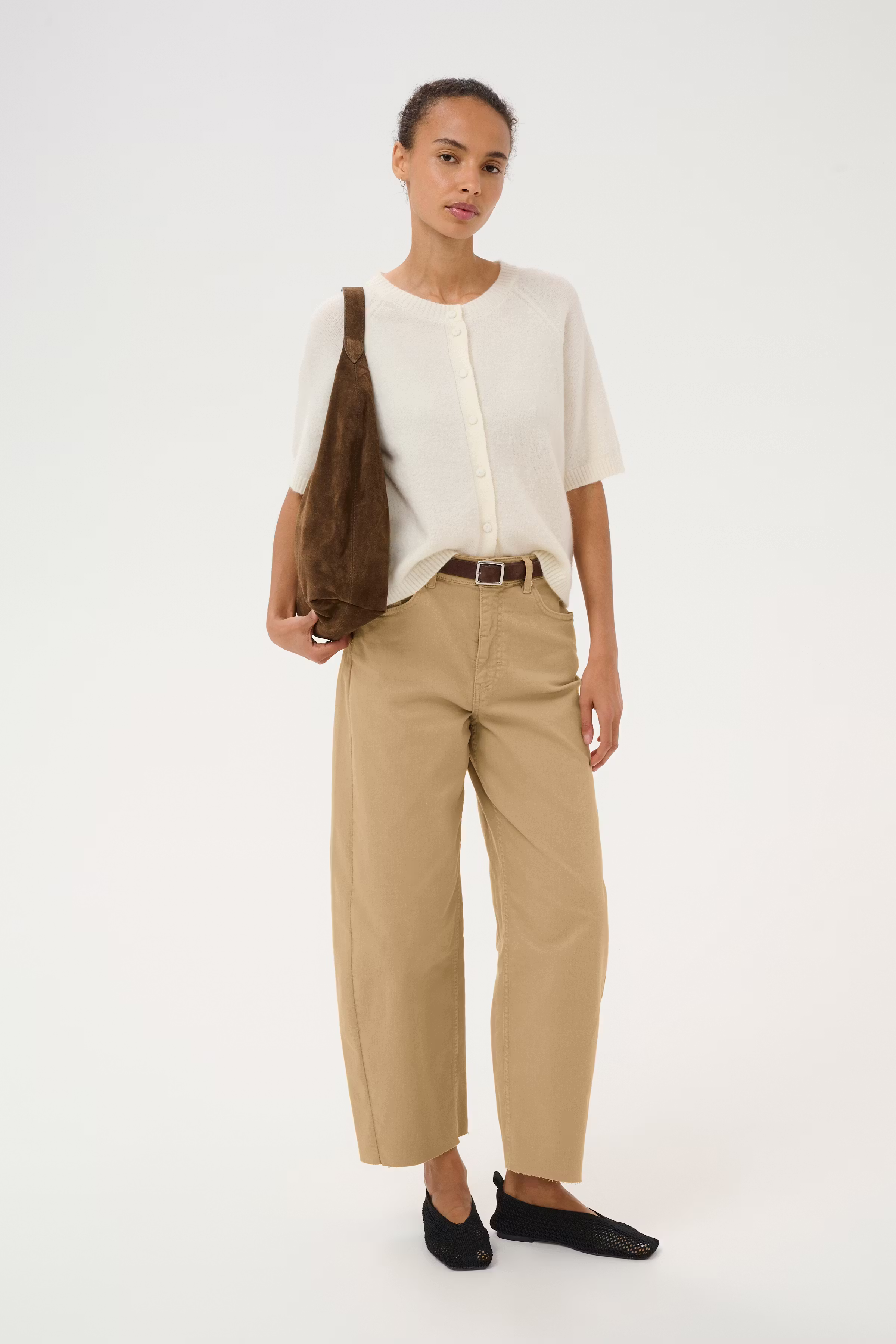 AdelenaPW Barrel Jeans LOOKBOOK FRONT 30310411-151114