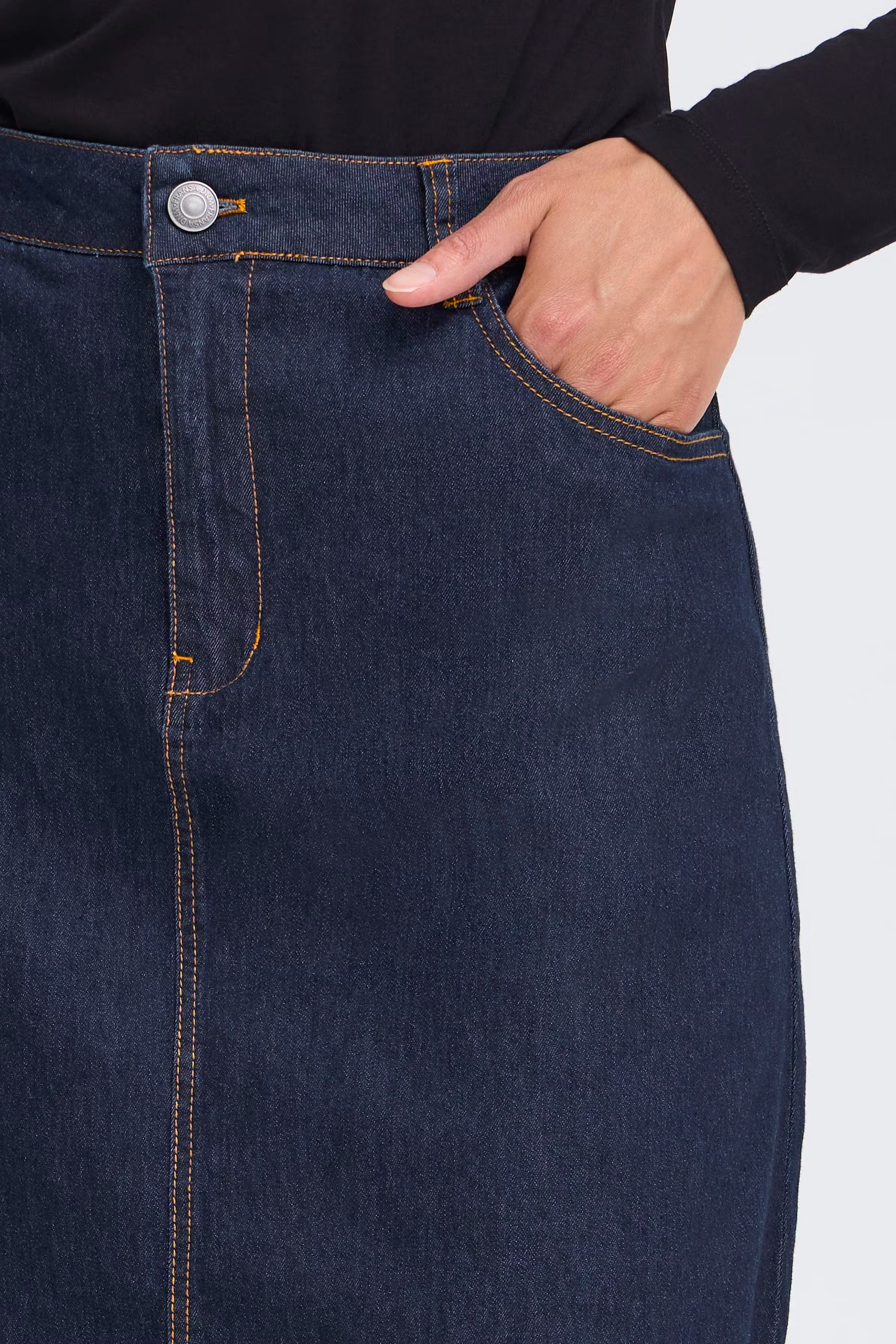 FXCHICAGO LOOKBOOK DETAIL 20616213-202717