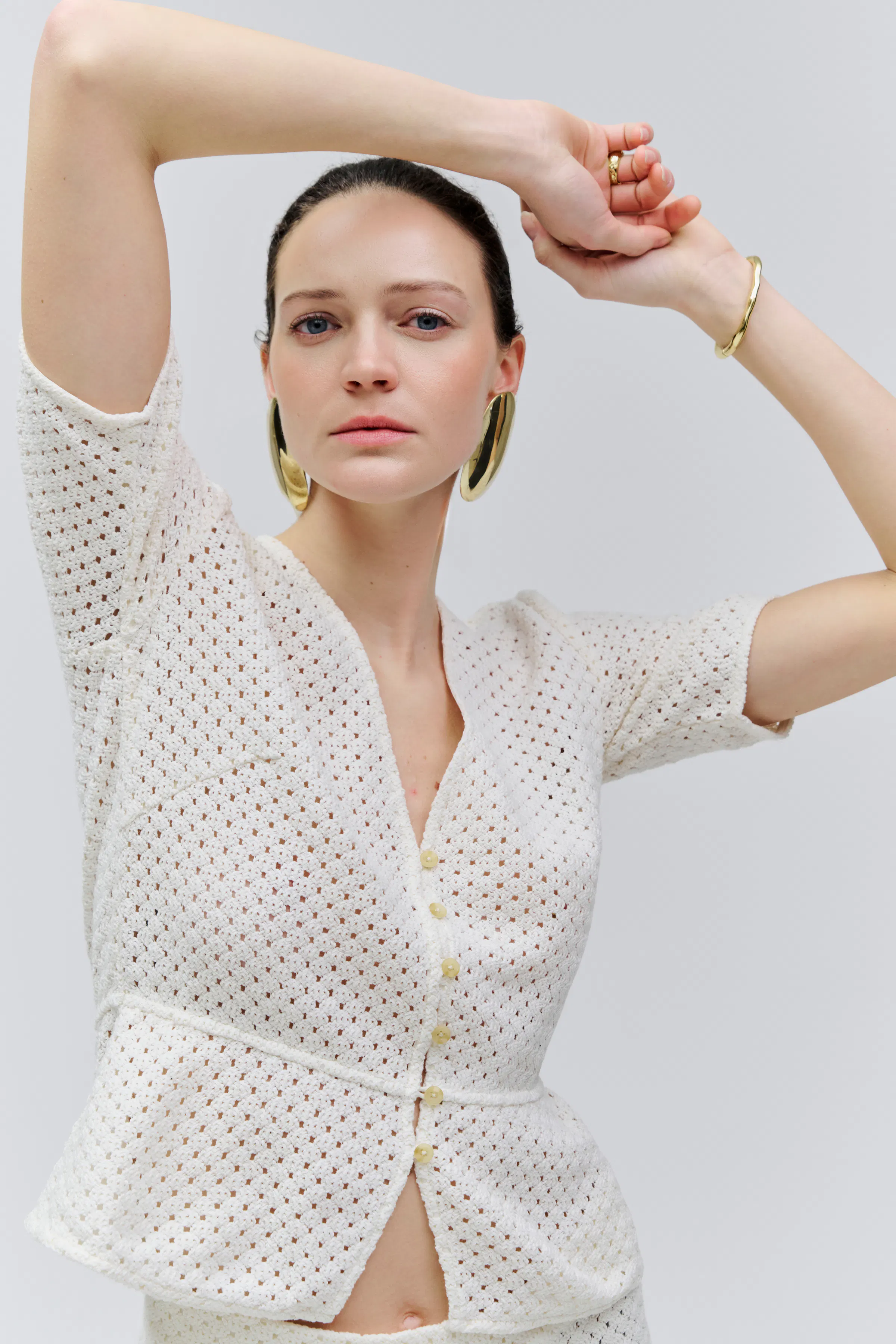 IOTEOFILA T-shirt LOOKBOOK FRONT 30600588-WH010