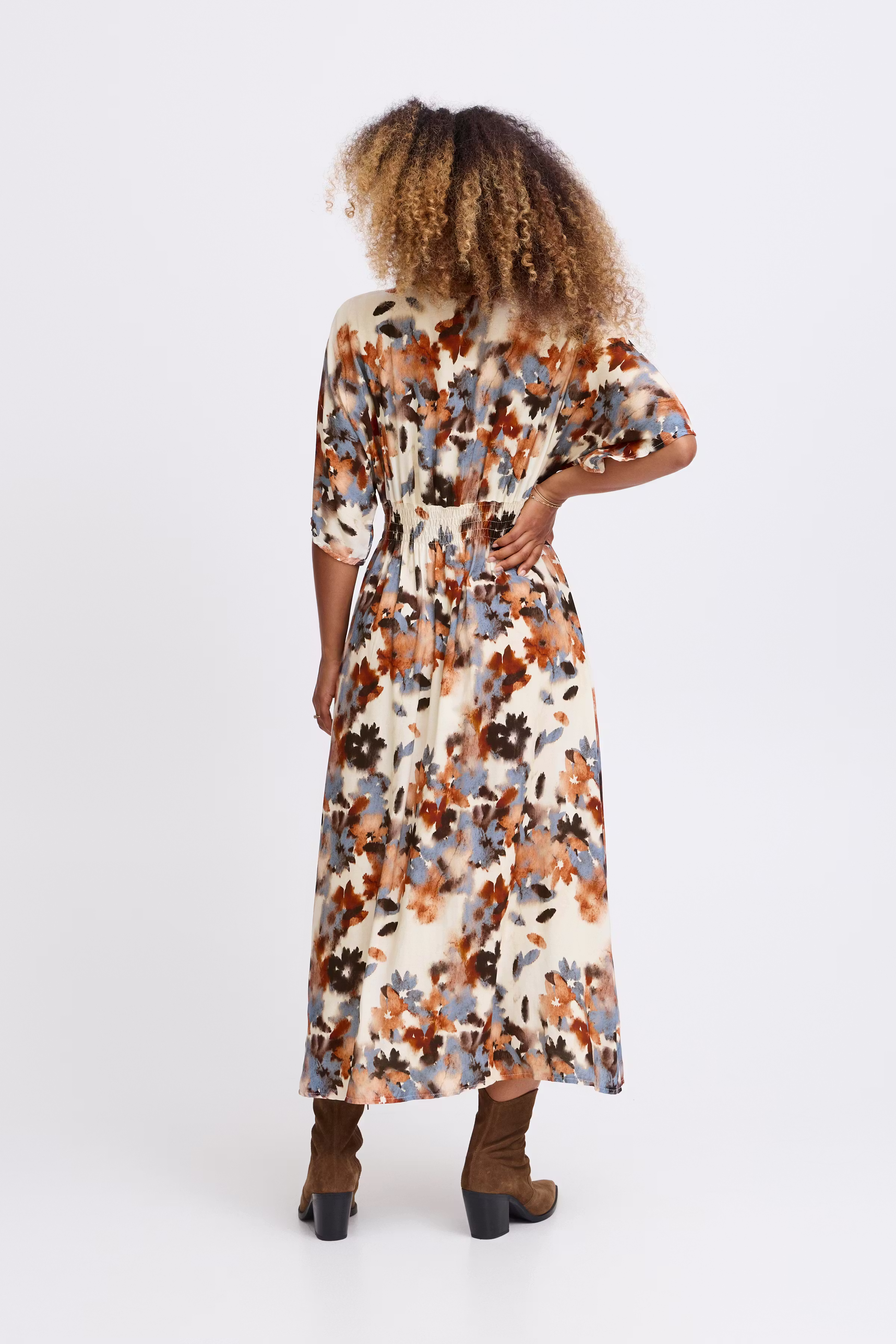 SBKANZA Kjole LOOKBOOK BACK 22100714-173912