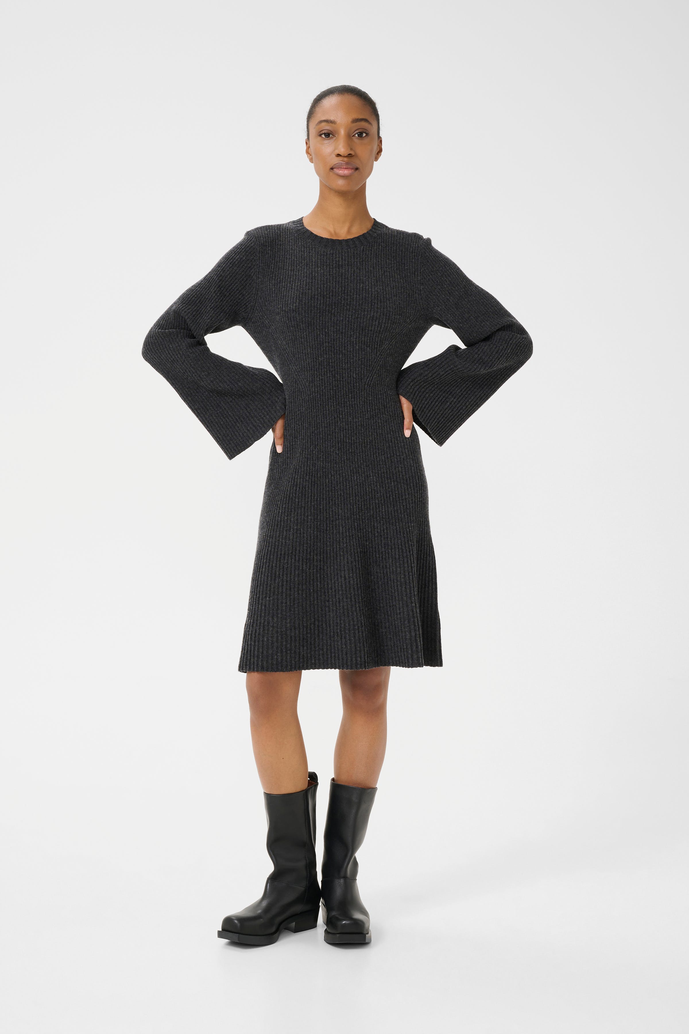 AntaliGZ Dress LOOKBOOK FRONT 10909319-106286