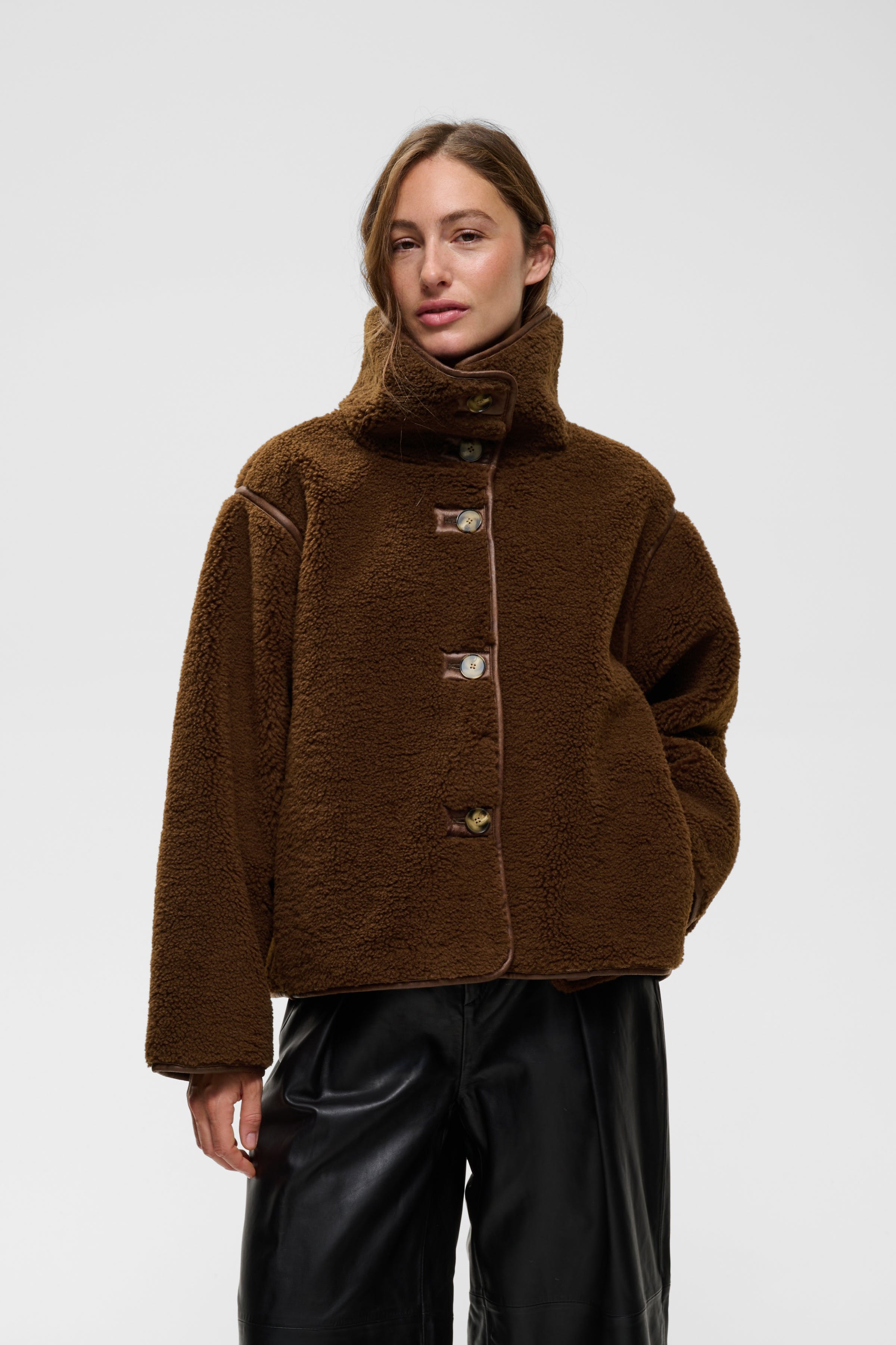 ZilaIW Outerwear LOOKBOOK FRONT 30111364-191109