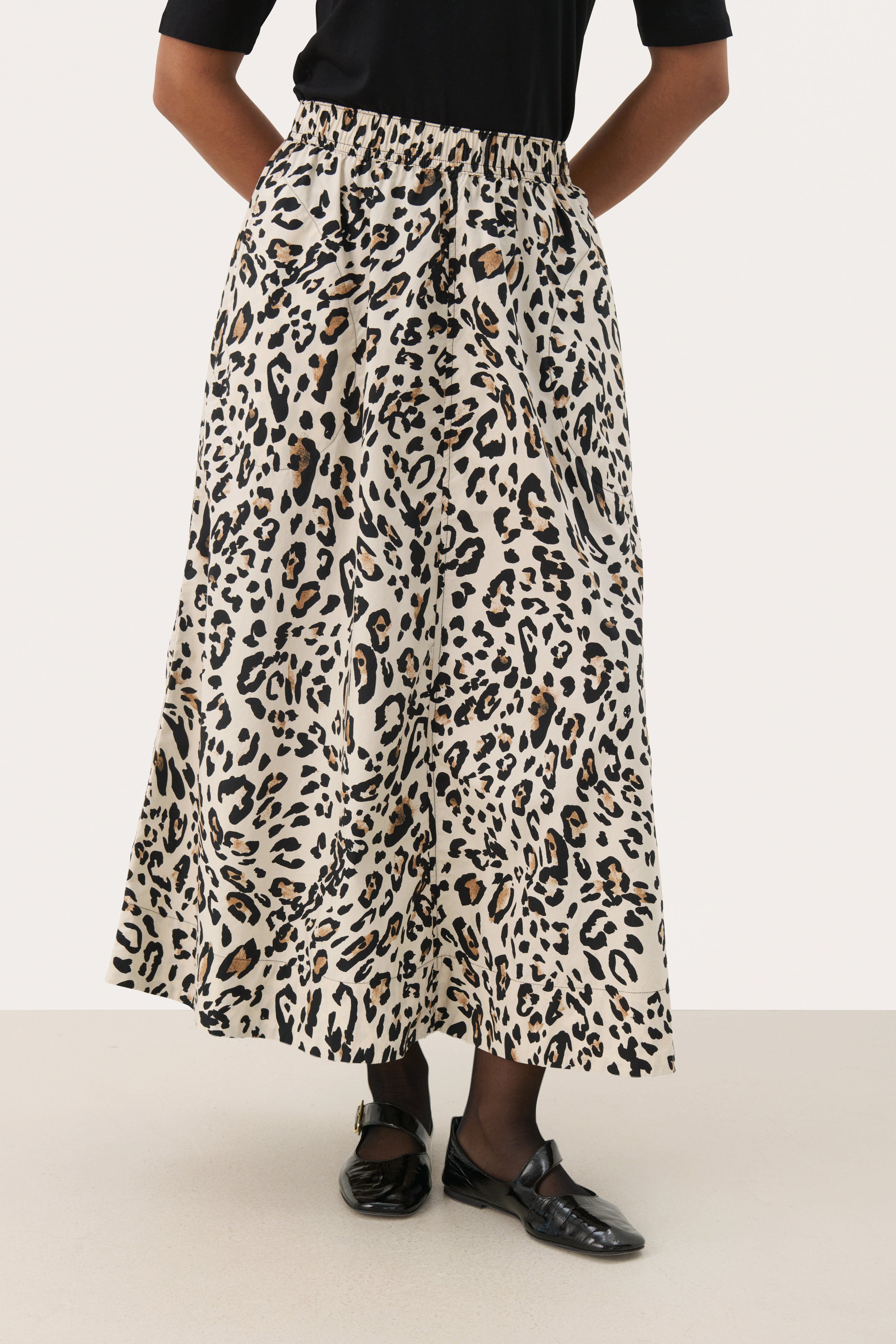 InginaPW Skirt LOOKBOOK FRONT 30309819-303964