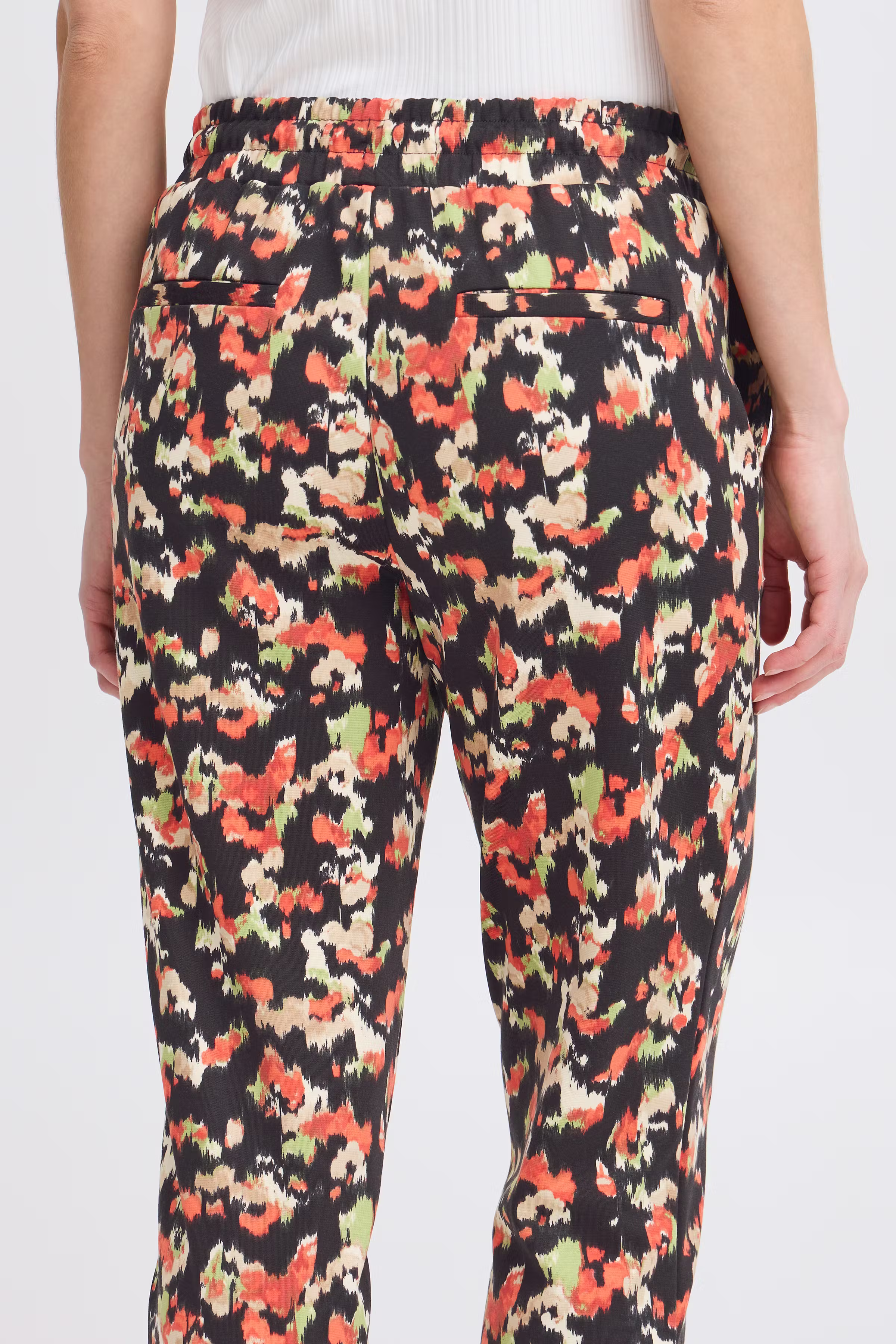 IHKATE Broek LOOKBOOK DETAIL 20120504-202709