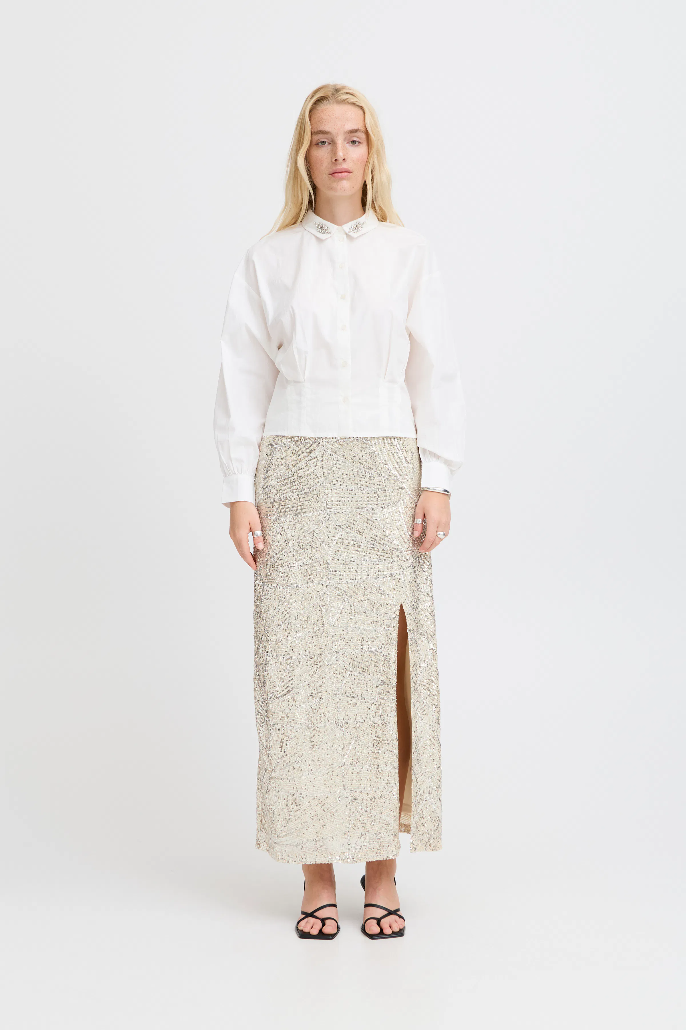 IHFAUCA Skjørt LOOKBOOK FRONT 20122155-131012