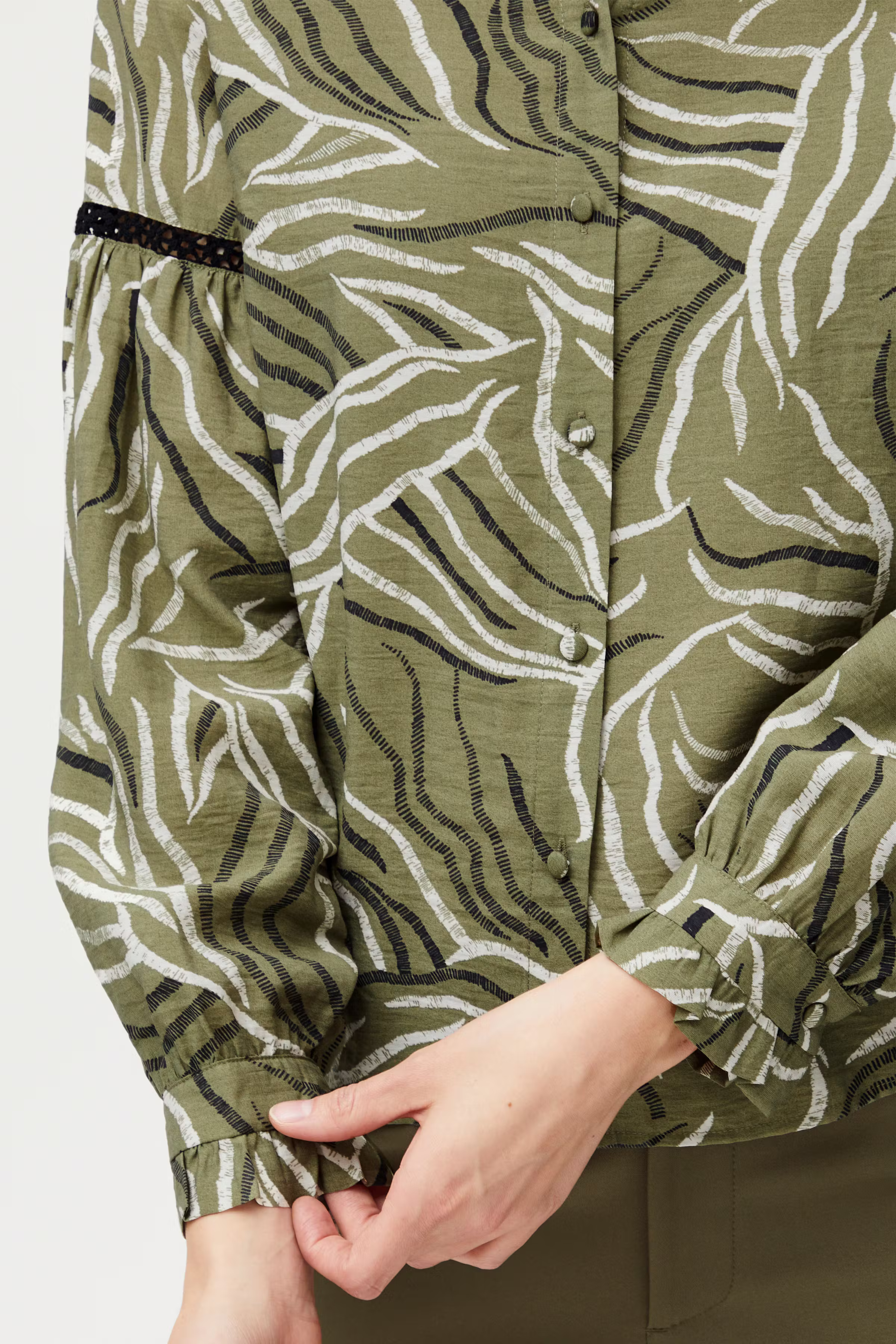 PZEDINA Hemd LOOKBOOK DETAIL 50207849-202863