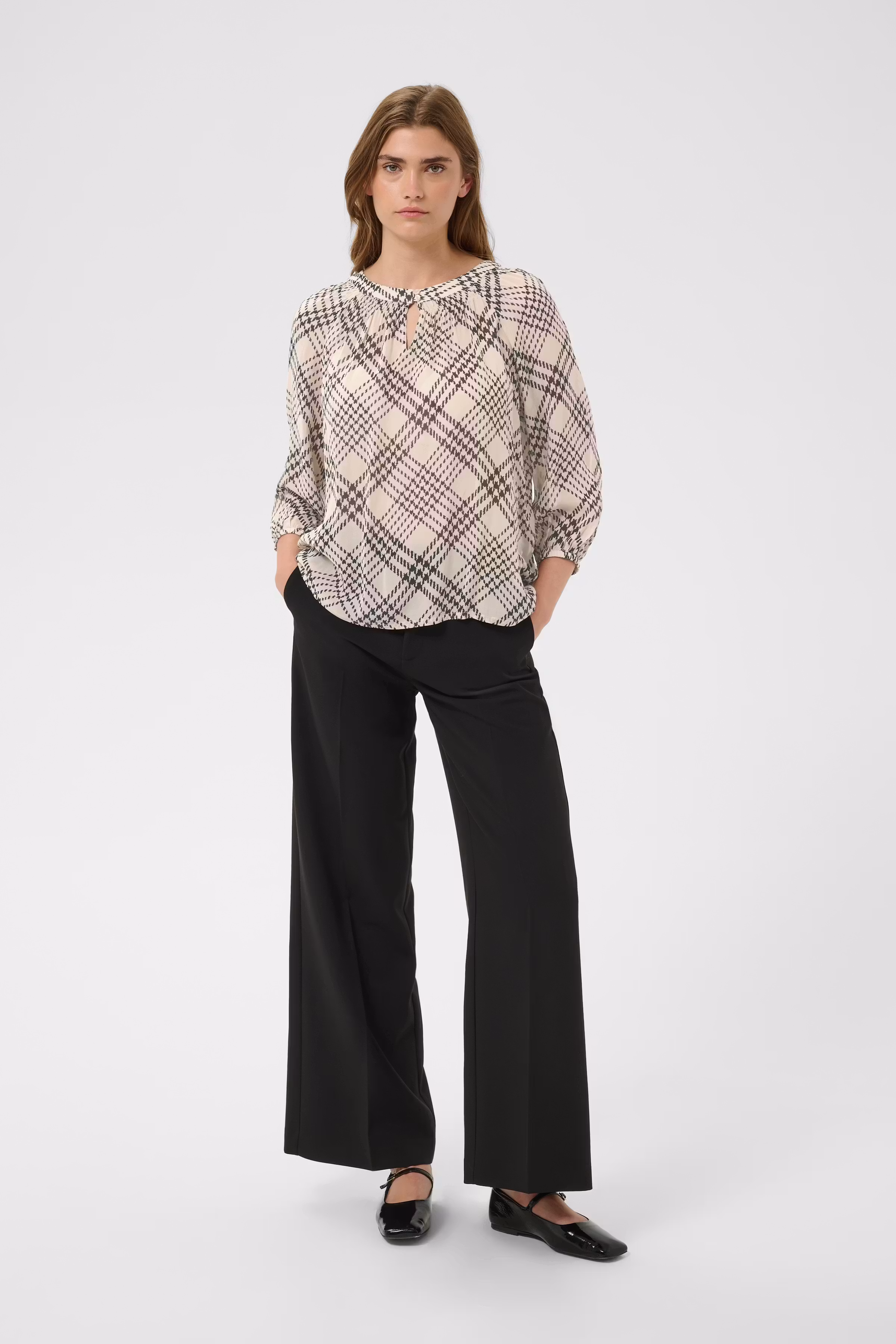 CatinPW Blouse LOOKBOOK FRONT 30310759-305303