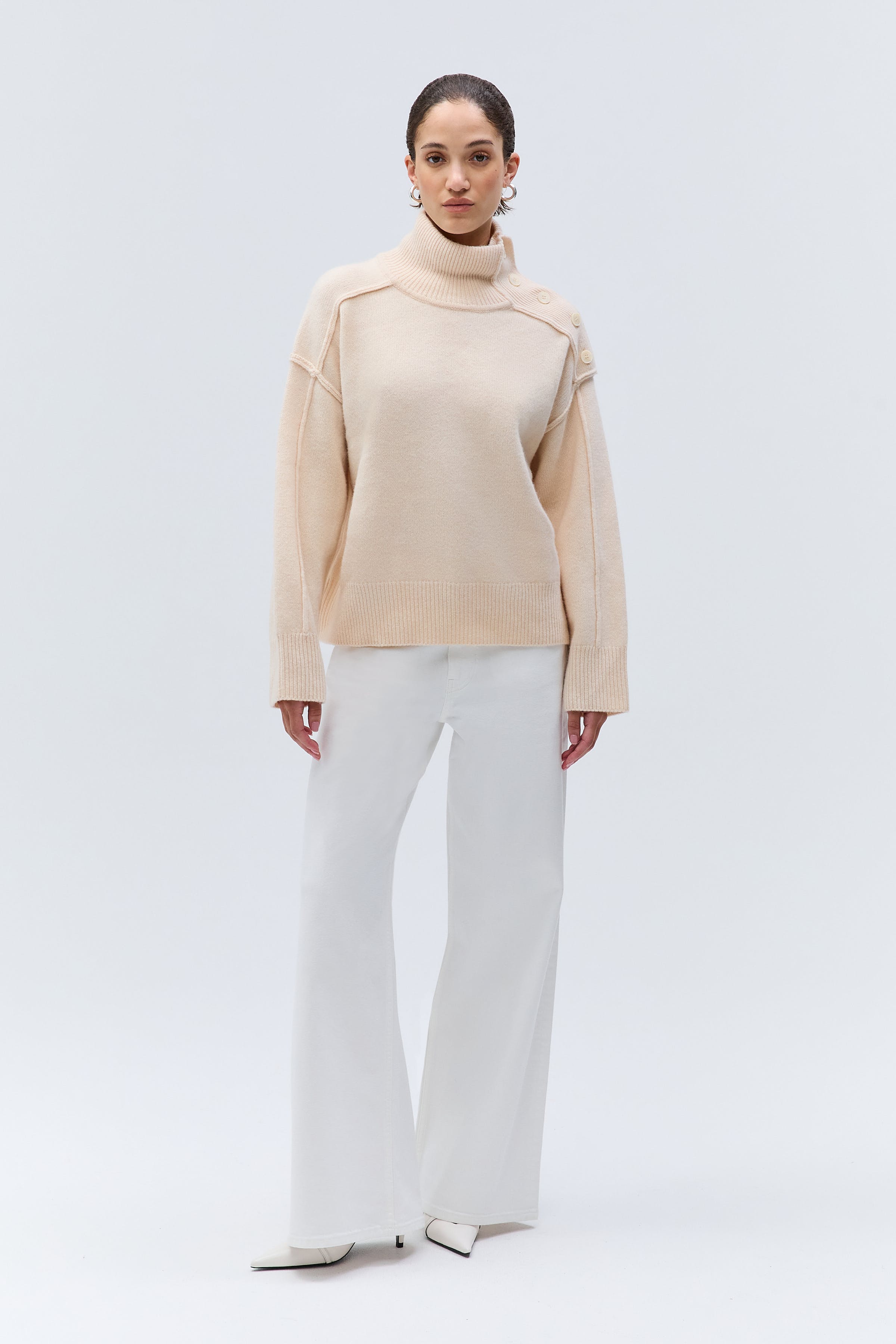 IOFilomene Pullover LOOKBOOK FRONT 30600118-BE393