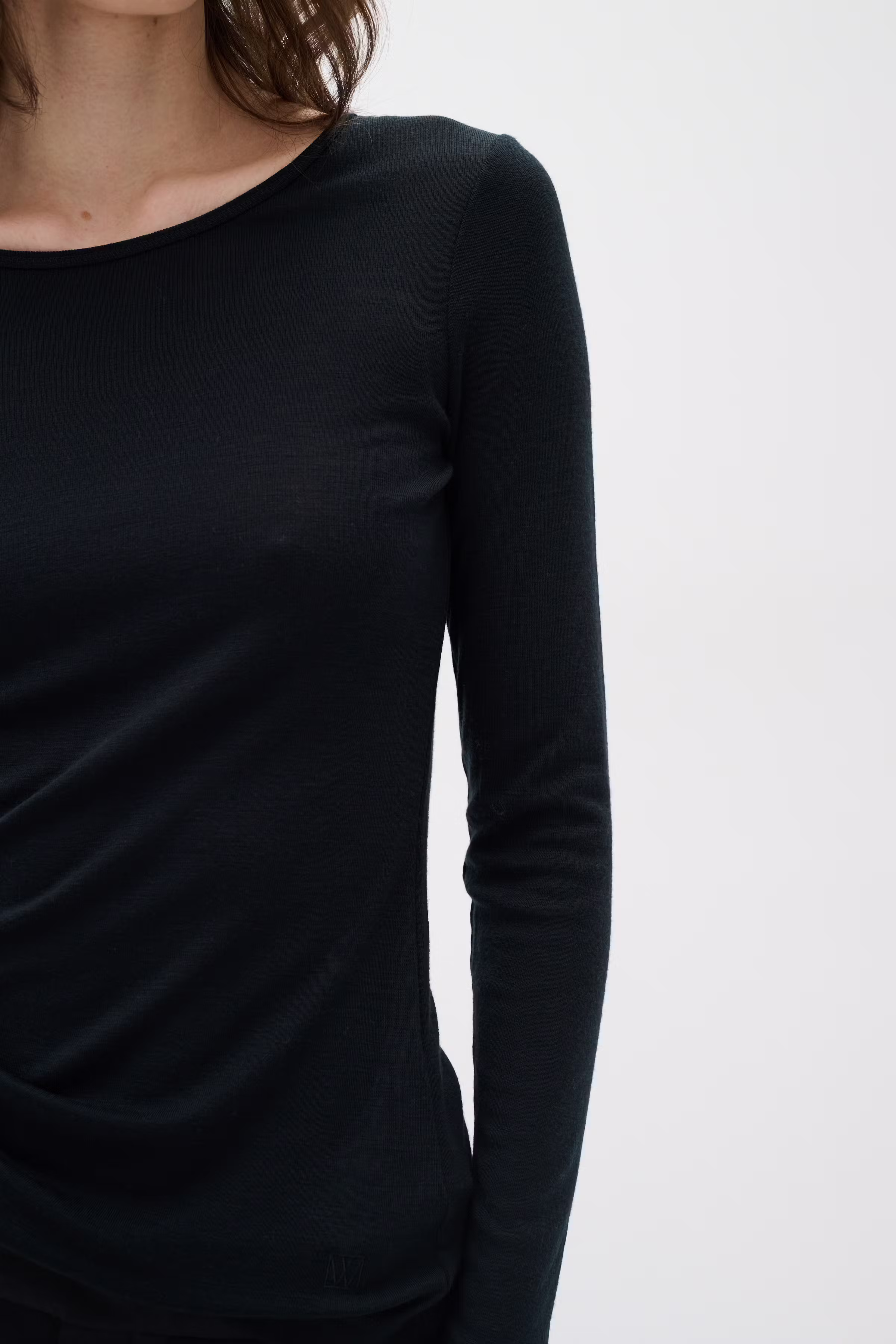 FangIW T-shirt LOOKBOOK DETAIL 30106096-194008