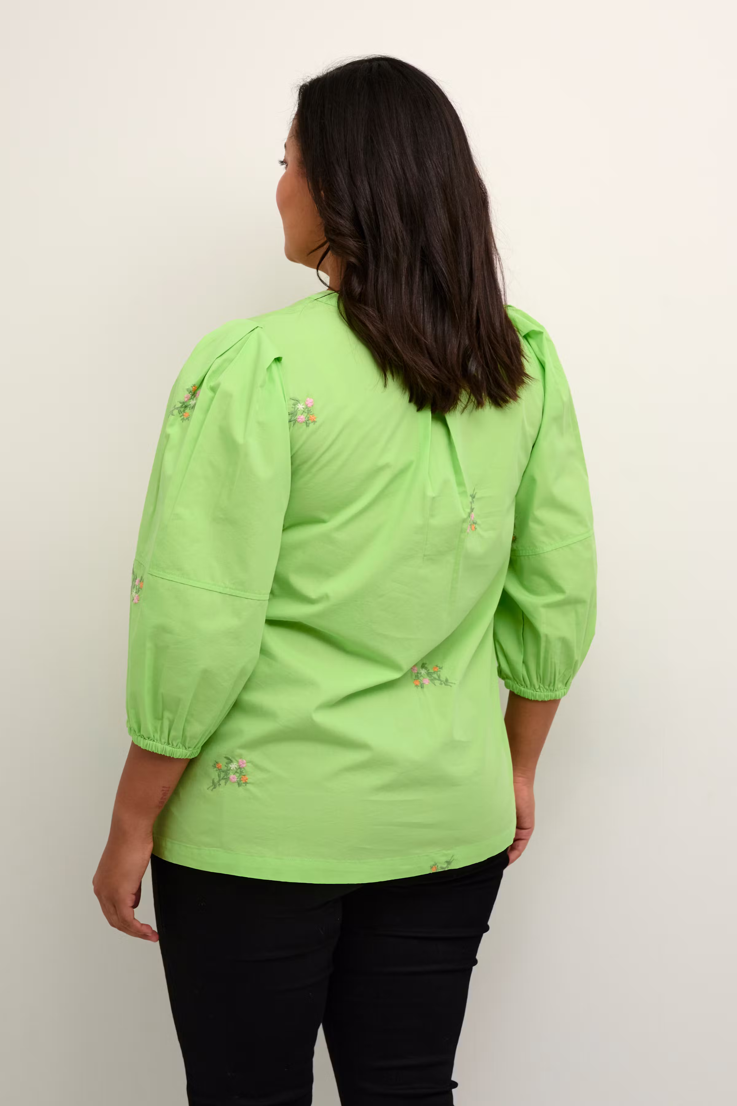 KCcassia Bluse LOOKBOOK BACK 10581715-140232