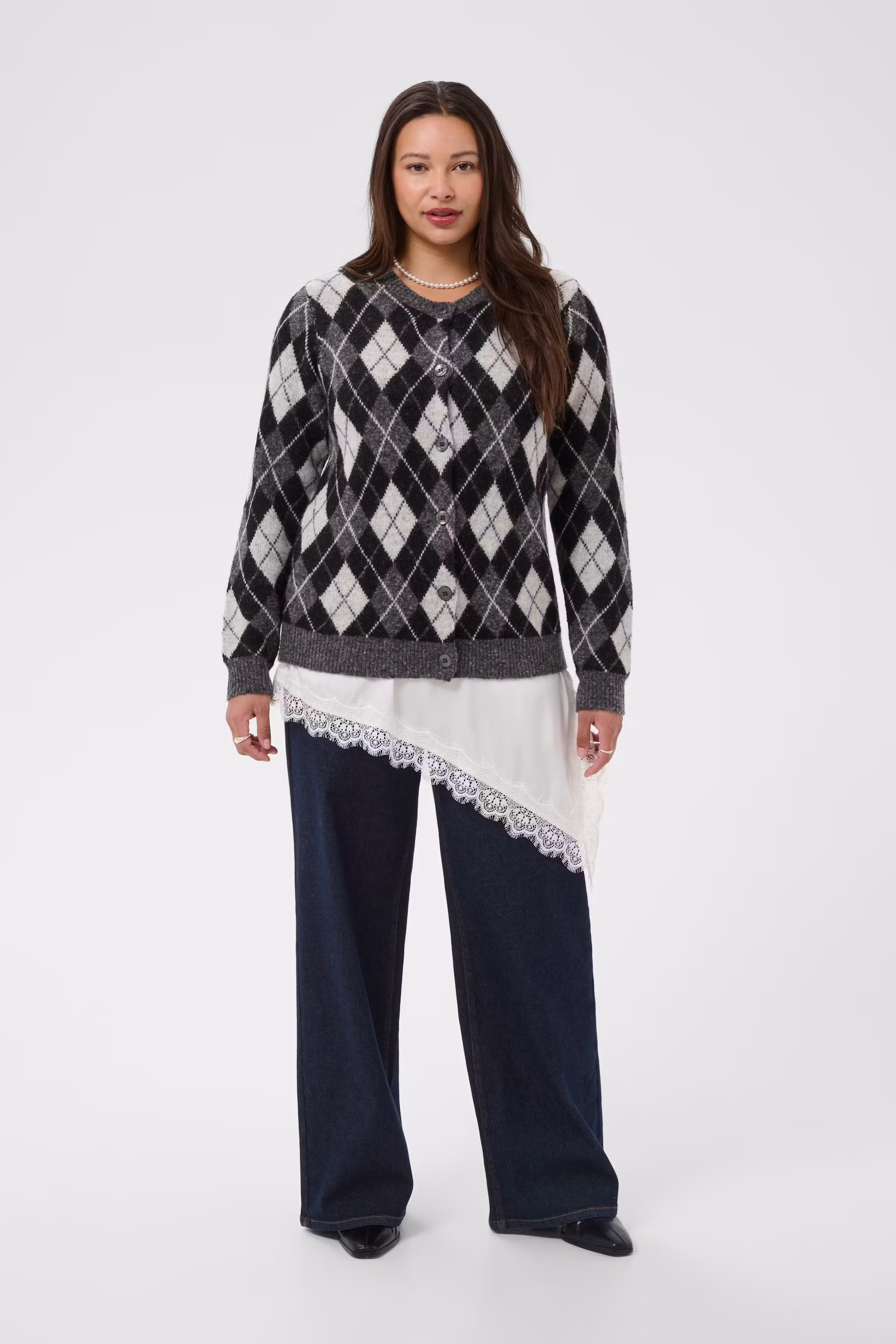 KCharla Cardigan LOOKBOOK FRONT 10584536-1000008