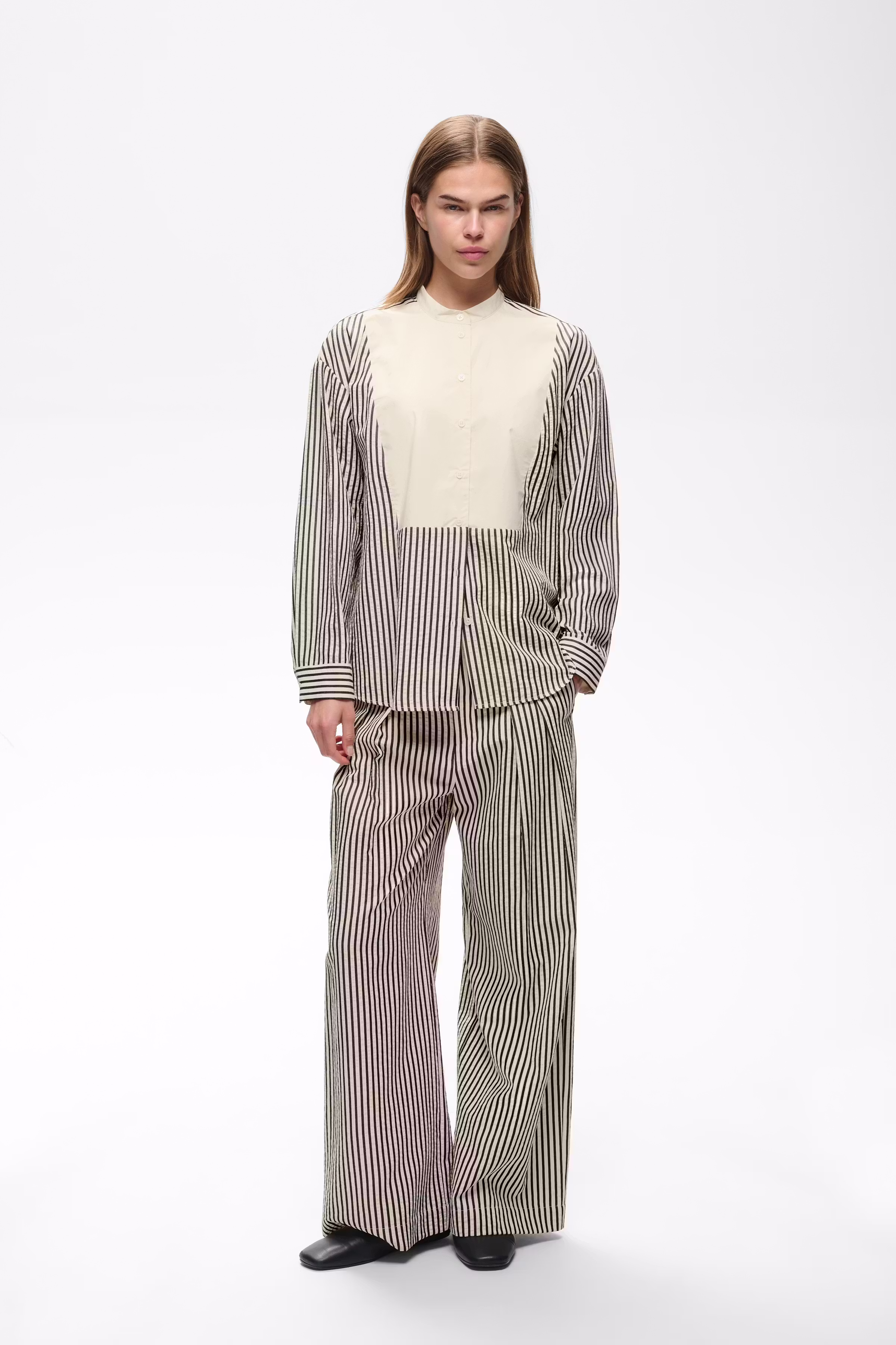 GARBOIW Skjorte LOOKBOOK FRONT 30112623-900009166