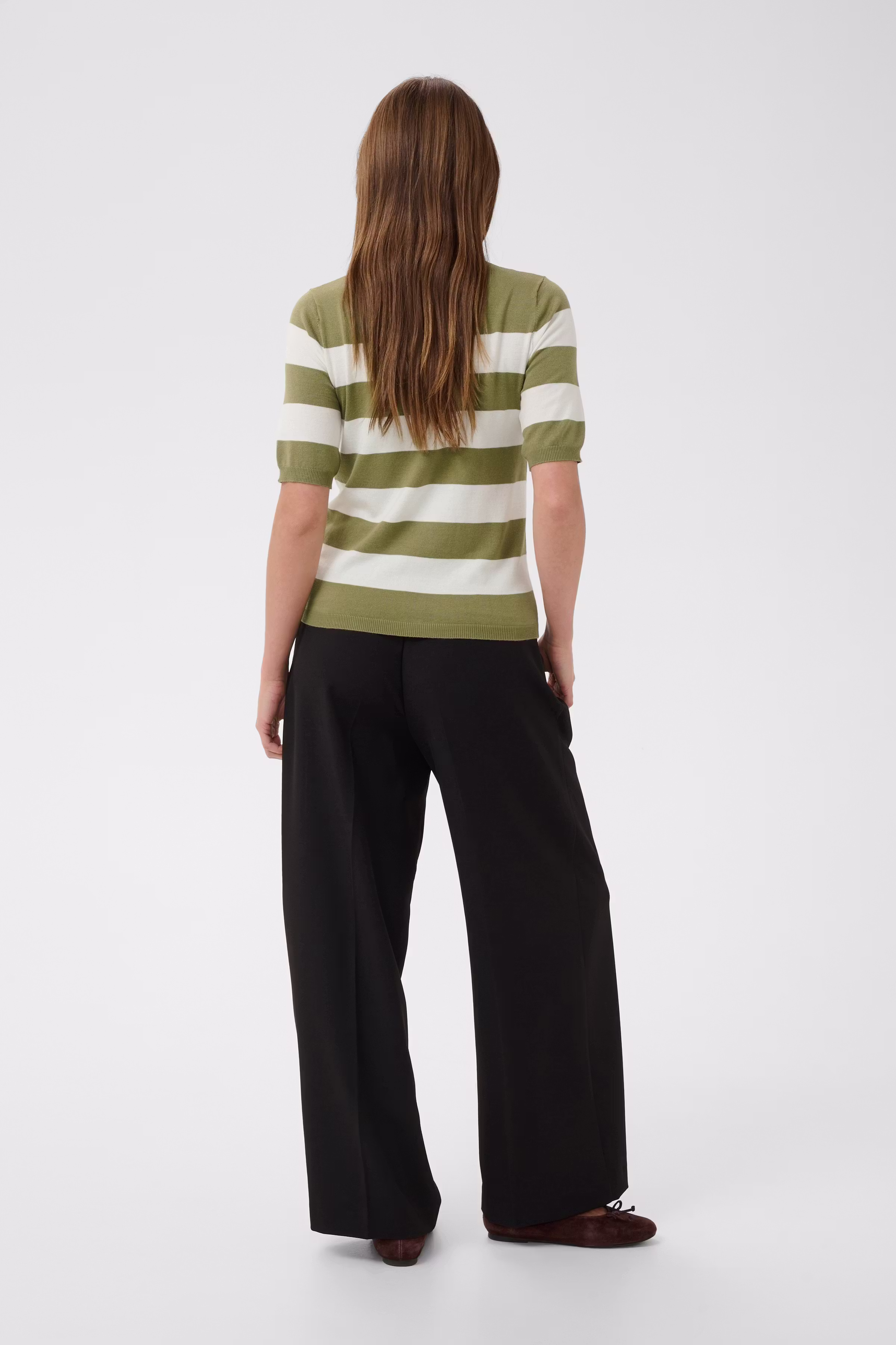 KAlizza Pullover LOOKBOOK BACK 10508410-110098