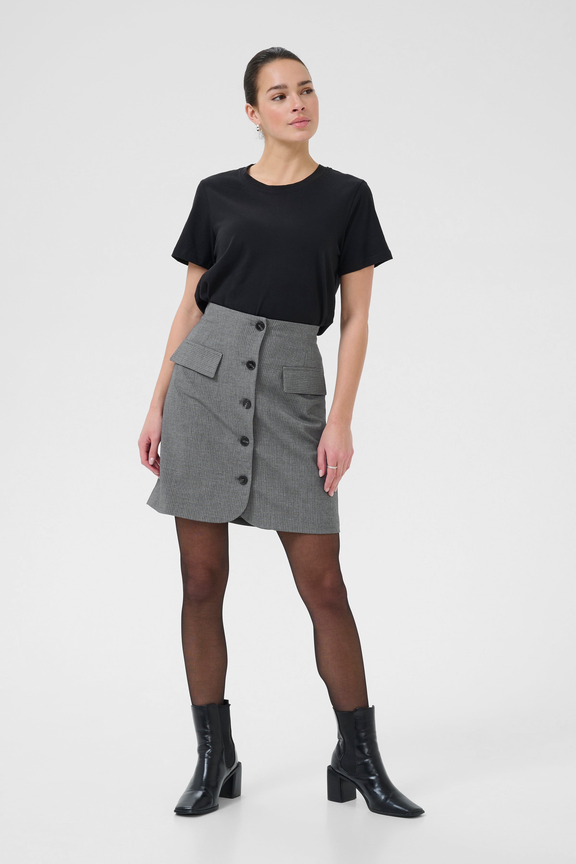 KAellie Rock LOOKBOOK FRONT 10510553-108214