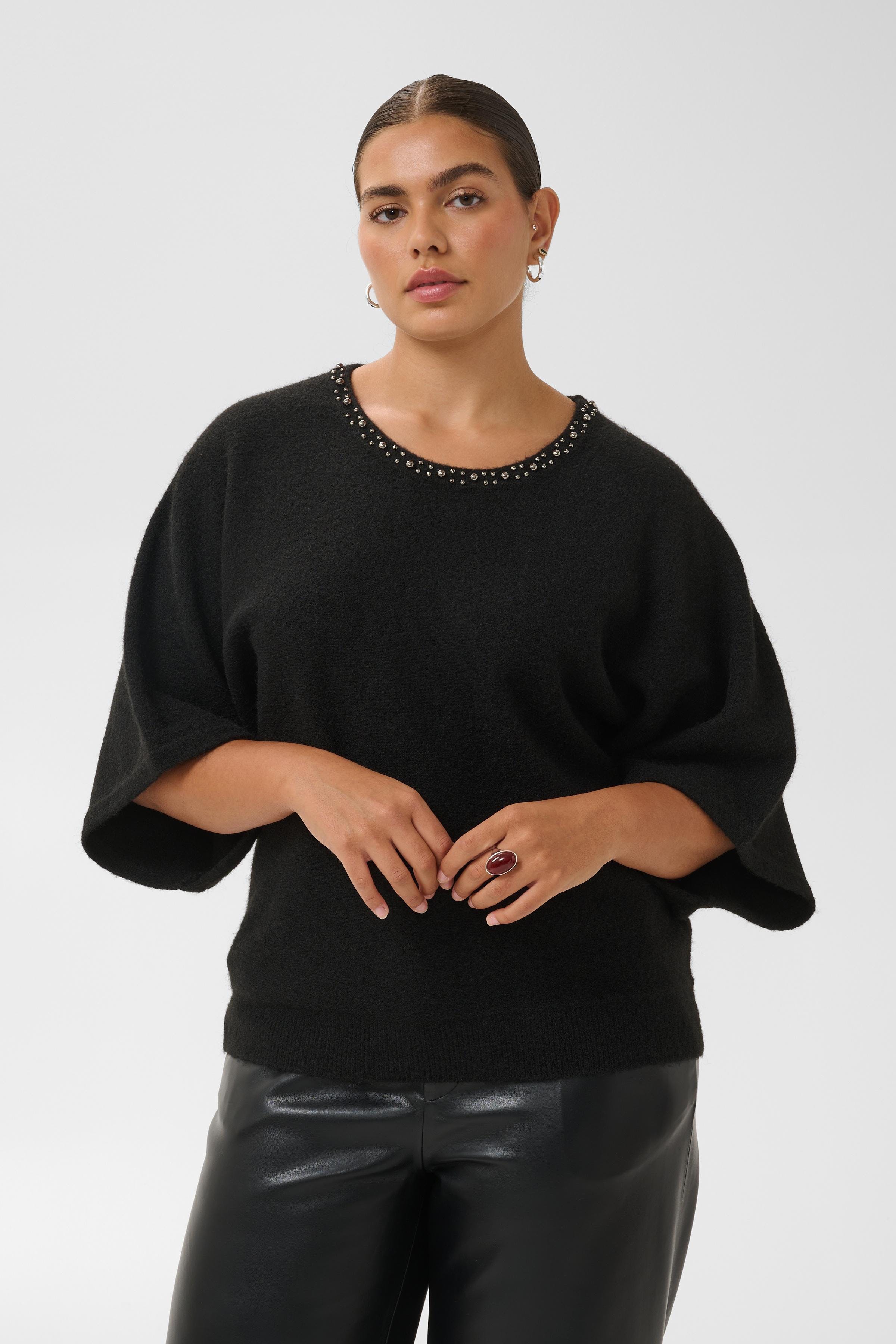 KCbettie Pullover LOOKBOOK FRONT 10584609-100121