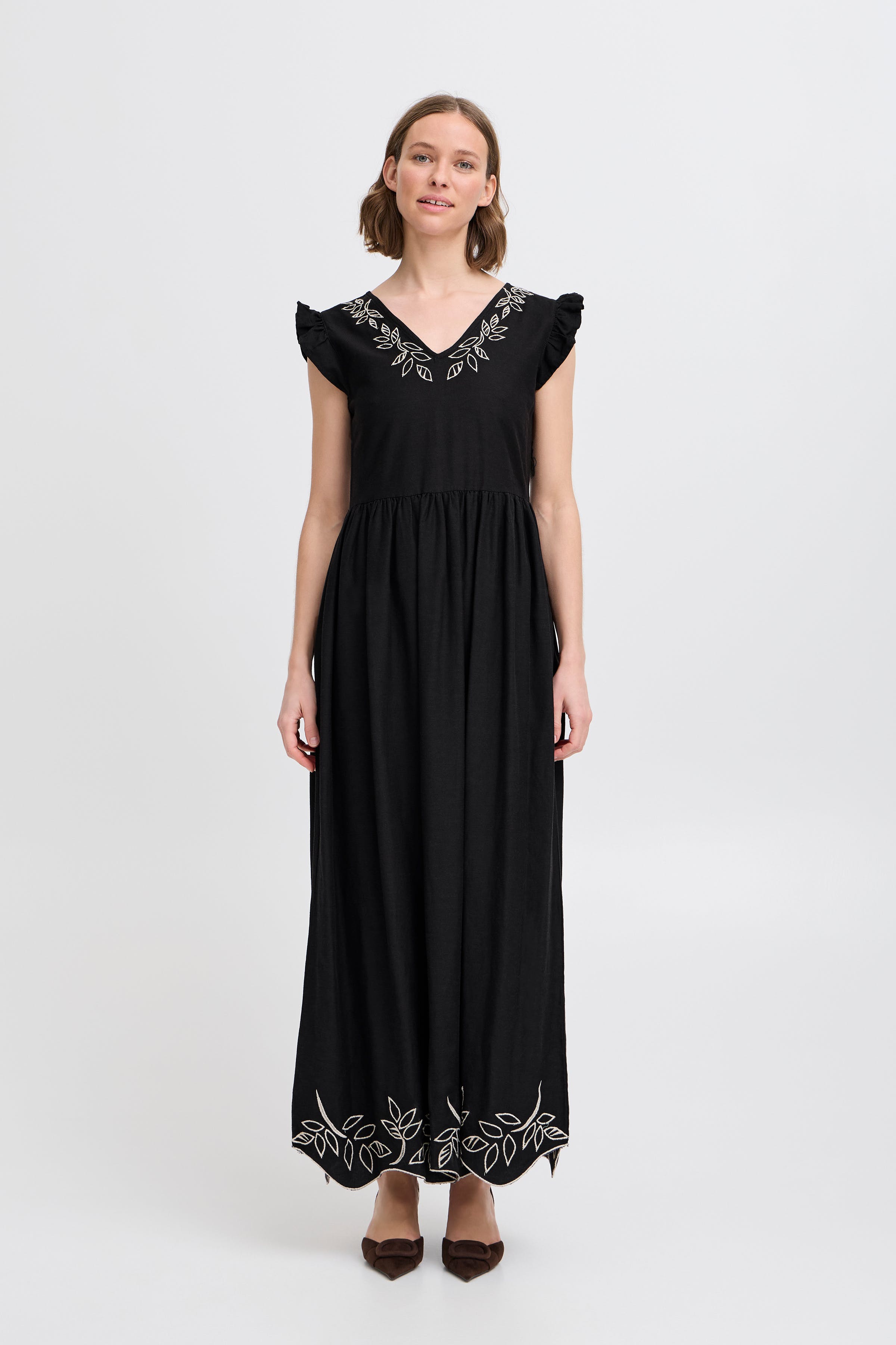 BYIBONO Klänning LOOKBOOK FRONT 20816794-200451