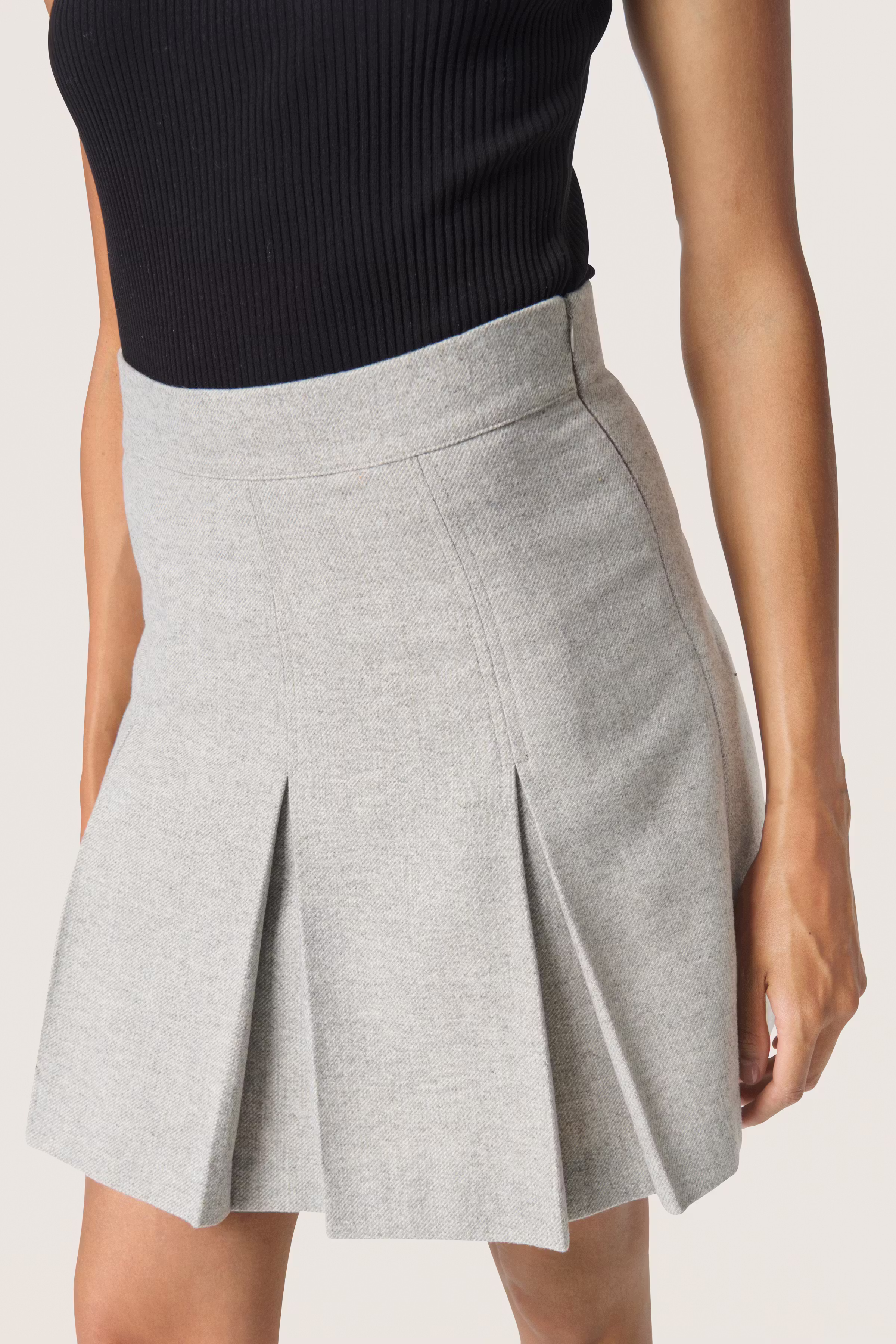 SLAugustina Skirt LOOKBOOK DETAIL 30407930-303359