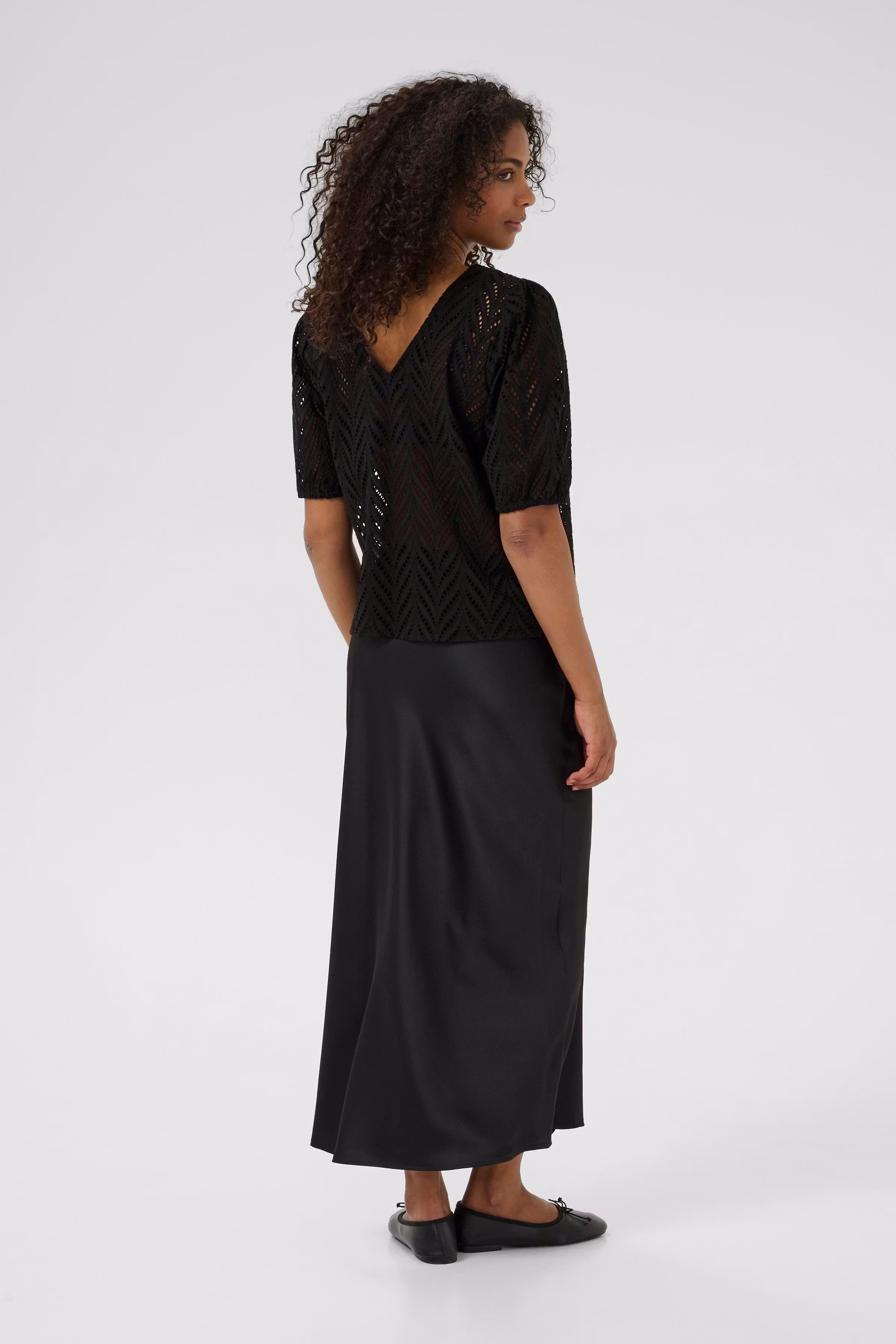 KAteri Blouse LOOKBOOK BACK 10510112-100121